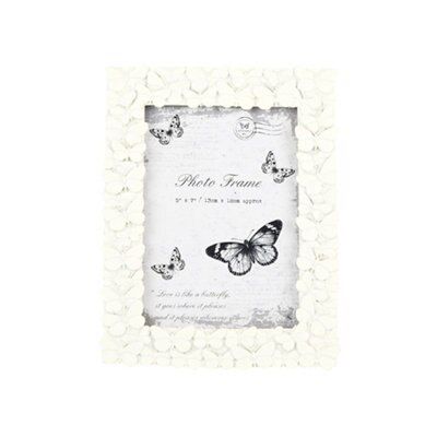 Cream Single Picture frame (H)23cm x (W)18cm | DIY at B&Q