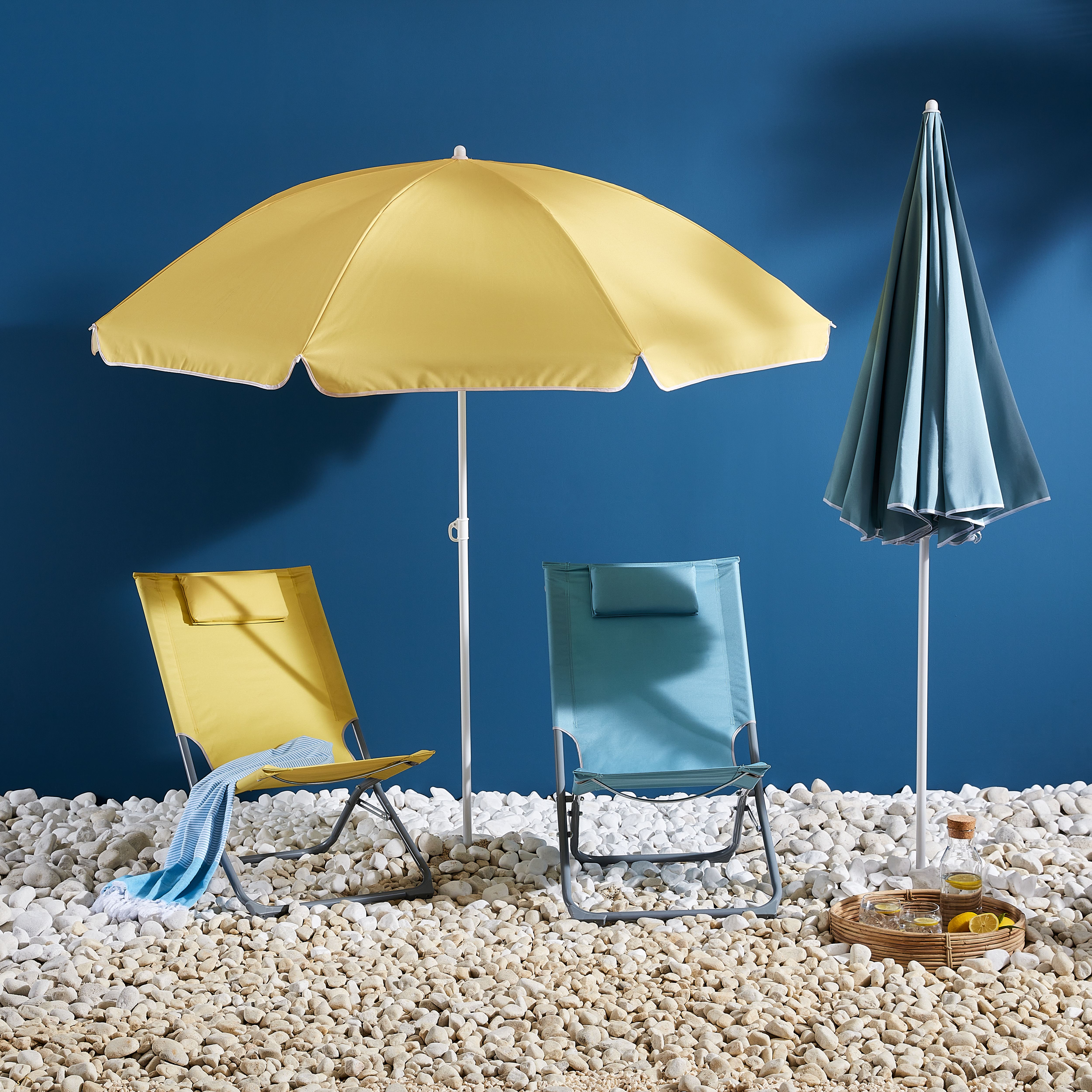 B&q discount beach chair