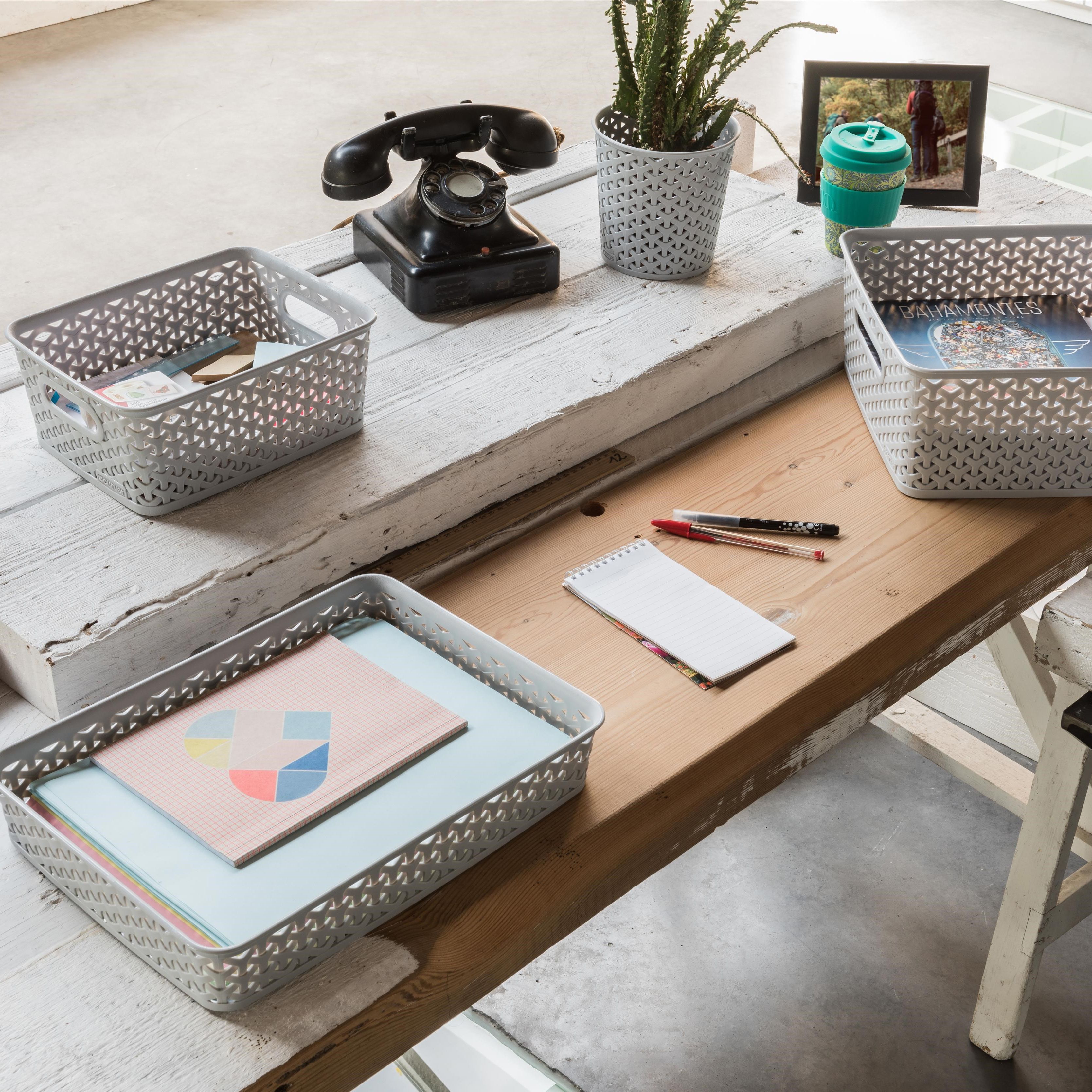 Curver My Style Modern Matt grey rattan effect Plastic Stackable Storage basket (H)10cm (W)25cm (D)20cm