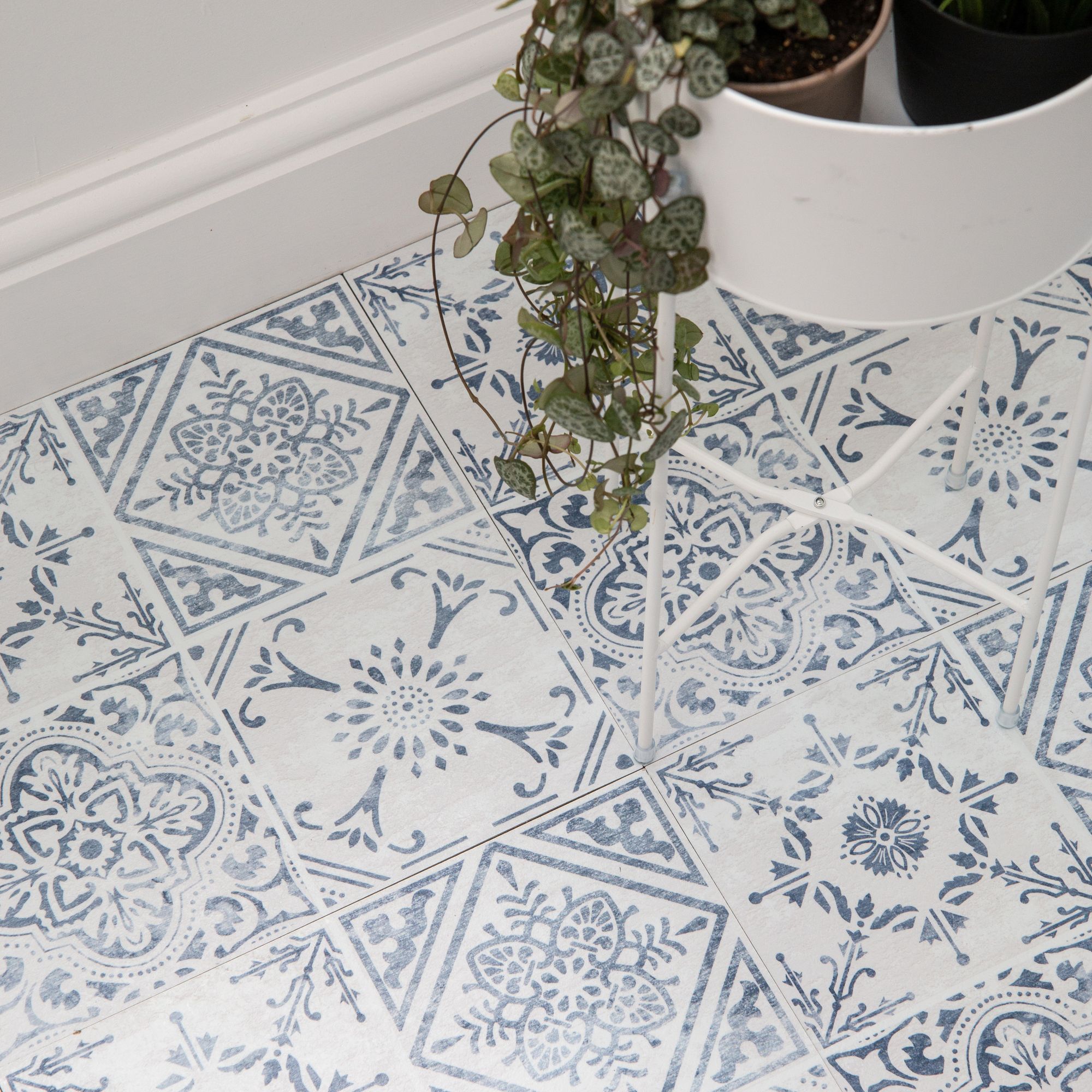 B&q clearance floor tiles