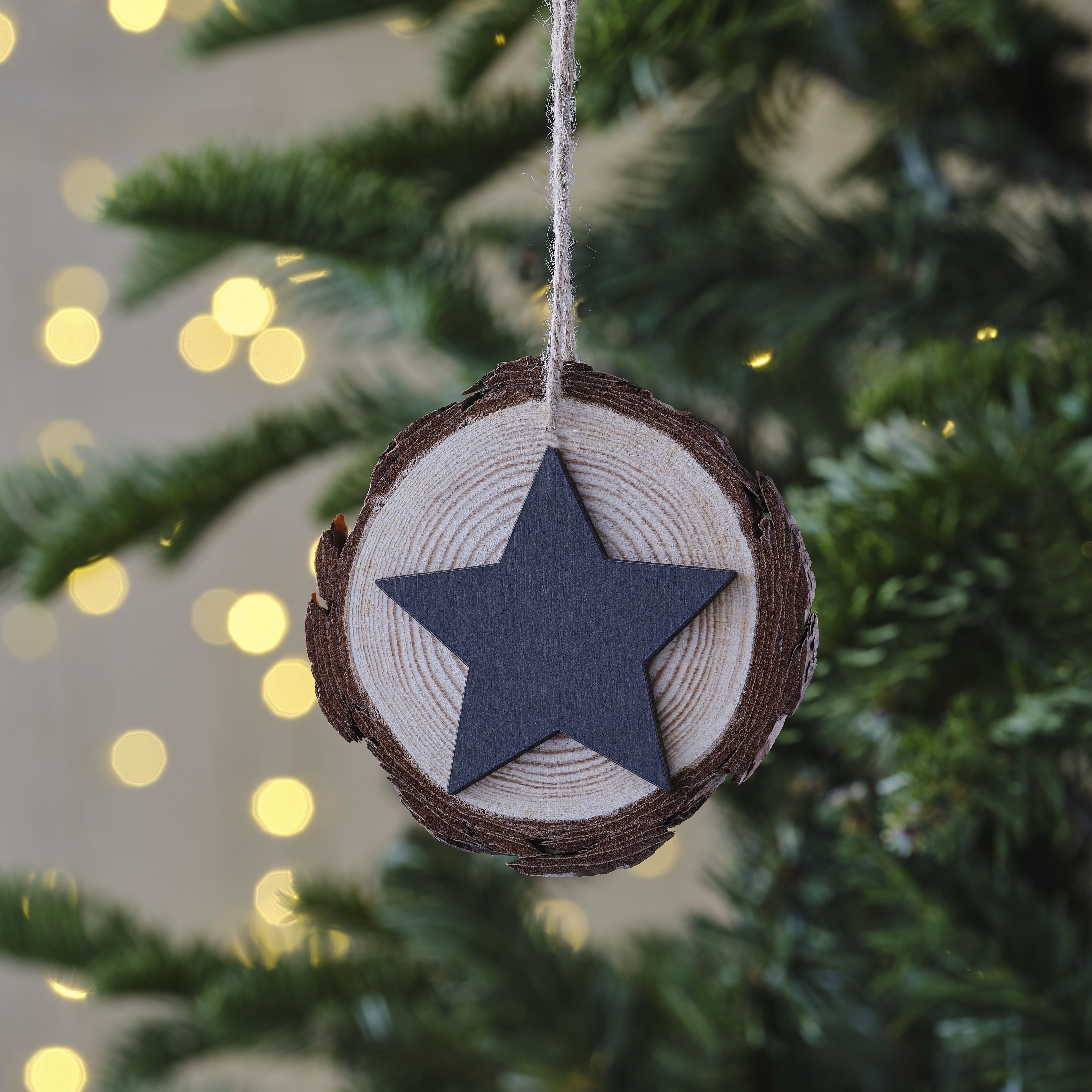 Dark Green Star Wood Hanging decoration