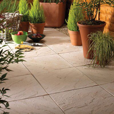 Derbyshire Cream Reconstituted Stone Paving Slab (L)450mm (W)450mm ...