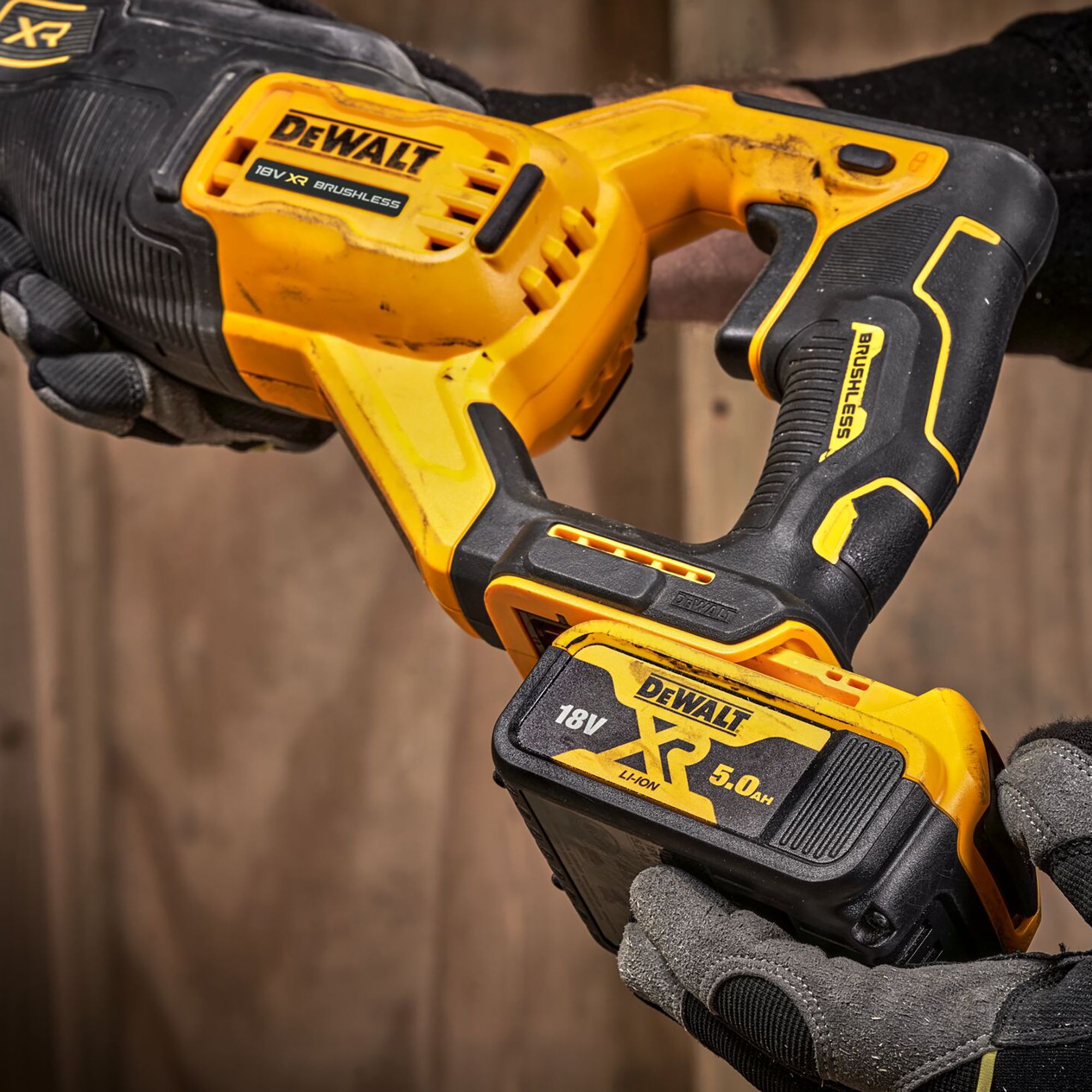 DeWalt 18V XR Cordless Reciprocating saw (Bare Tool) - DCS382N-XJ