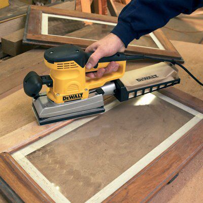 DeWalt 350W 110V Corded 1/2 sheet sander D26421-LX