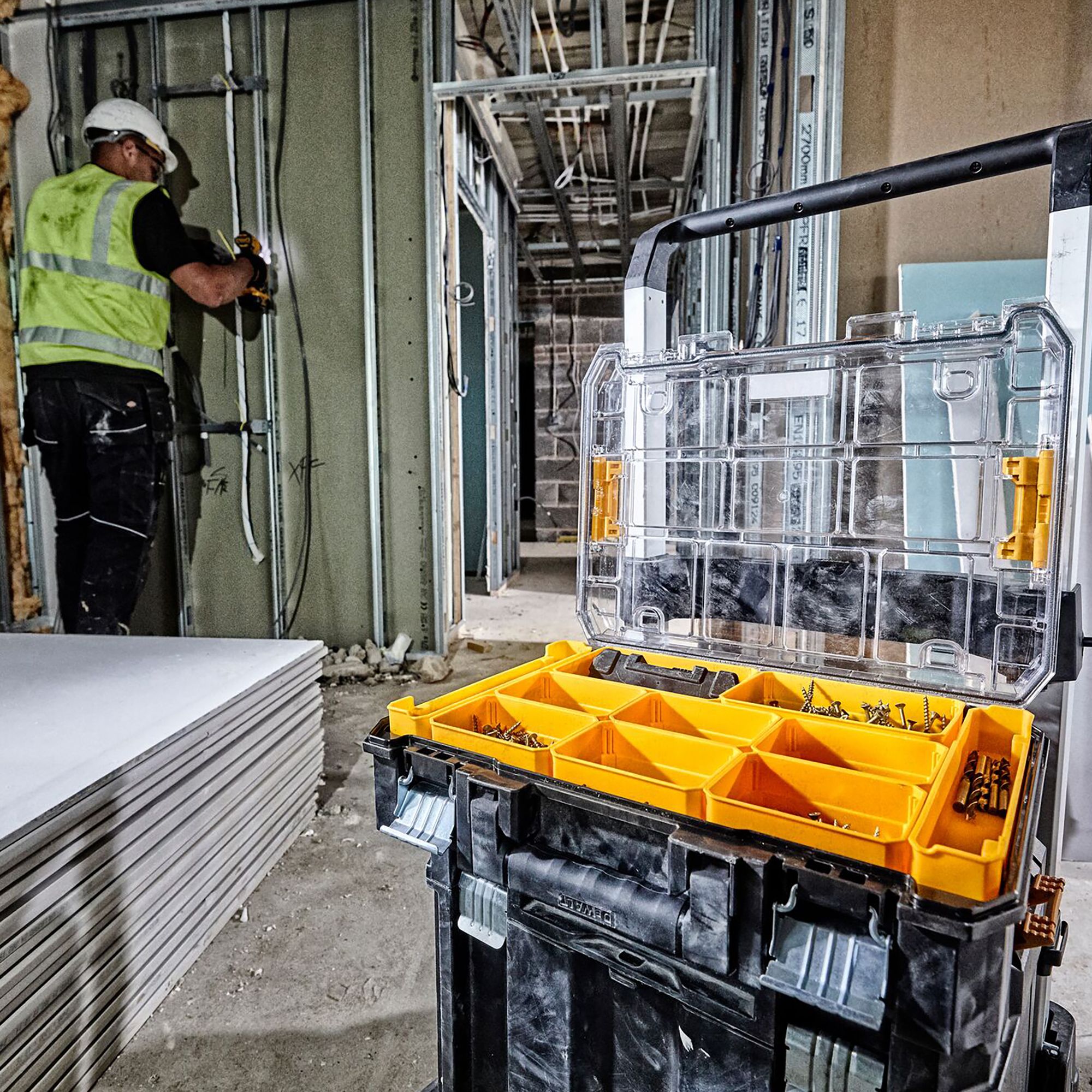 B&q dewalt hotsell