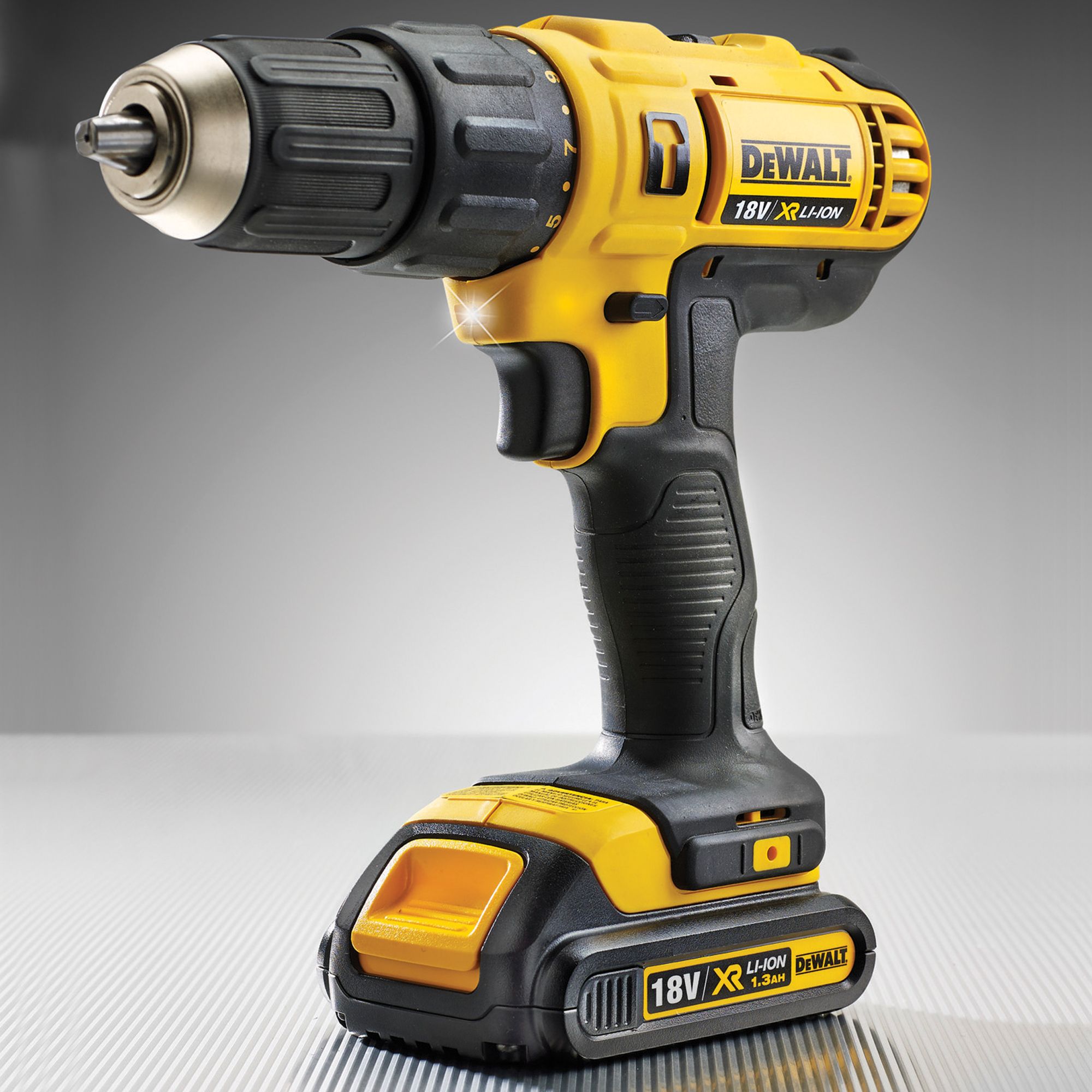 Dewalt dcd776c3 new arrivals