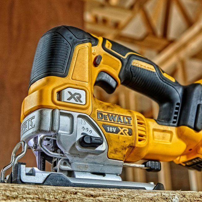 DeWalt XR 18V Cordless Jigsaw (Bare Tool) - DCS334N XR