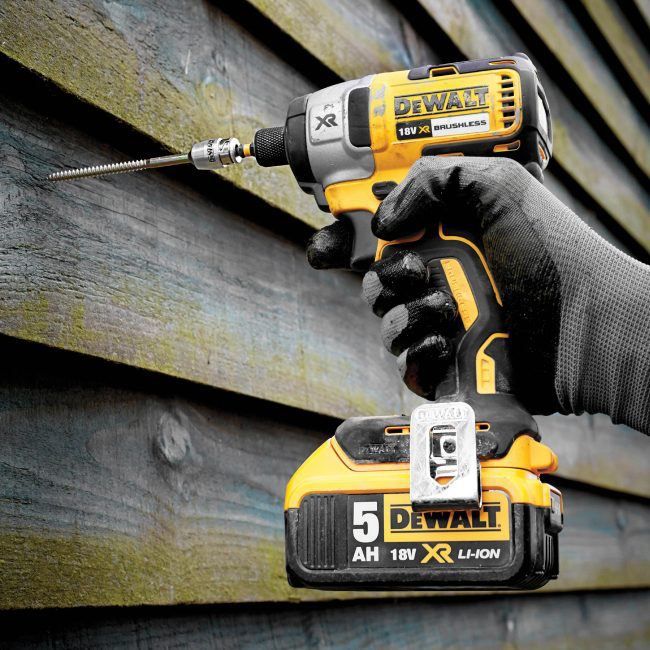 DeWalt 18V XR Brushless 1/2 Compact Impact Wrench (406Nm) (Detent Pin) Body Only - 6