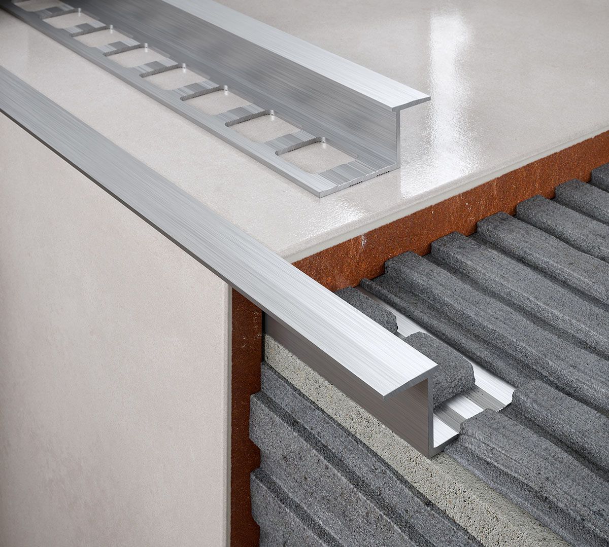 Diall 10mm Straight Aluminium Tile trim
