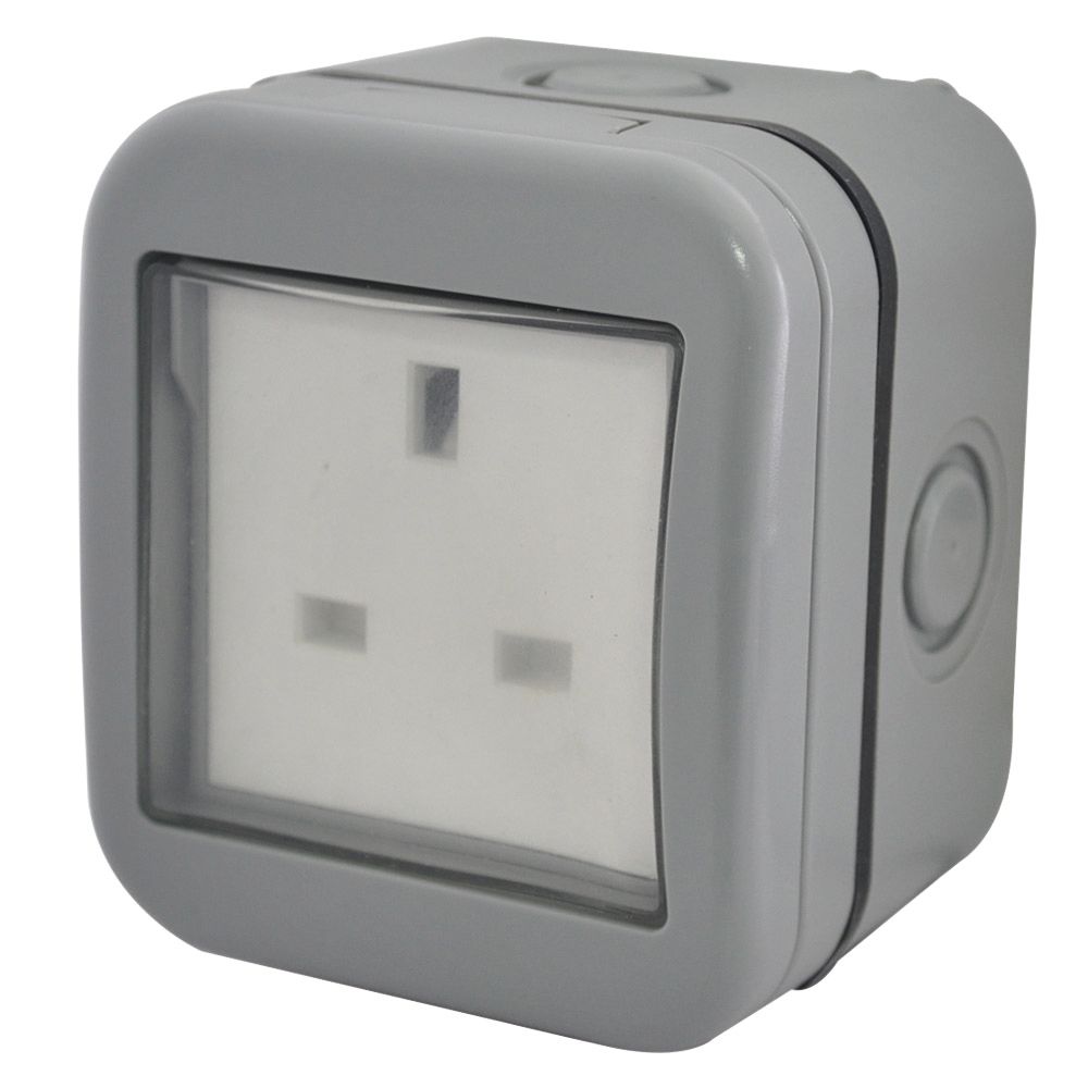 Diall 13A Grey 1 gang Outdoor Weatherproof socket DIY at B&Q
