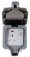 Diall 13A Grey 1 gang Outdoor Weatherproof switched socket