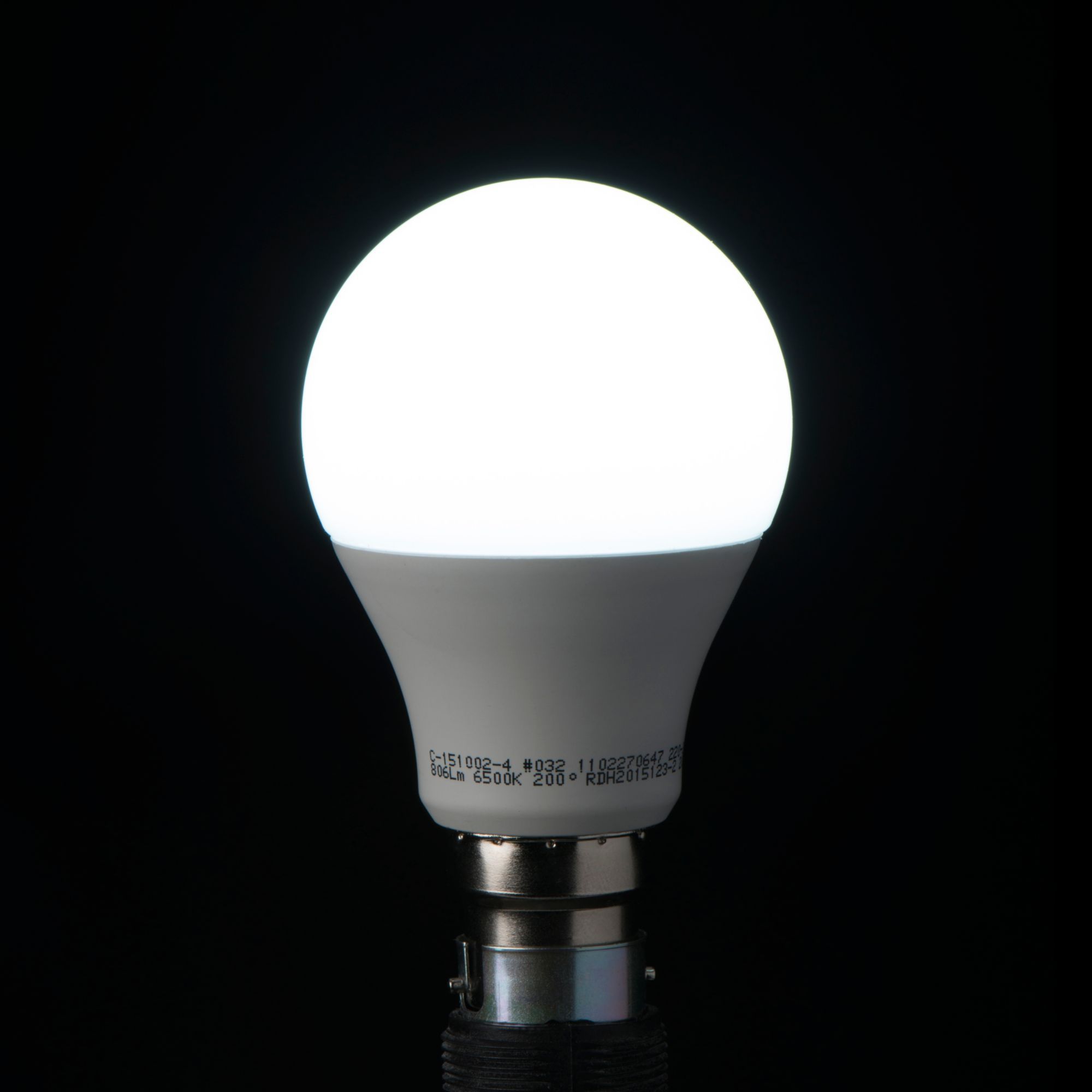 Diall B22 Classic LED Light bulb
