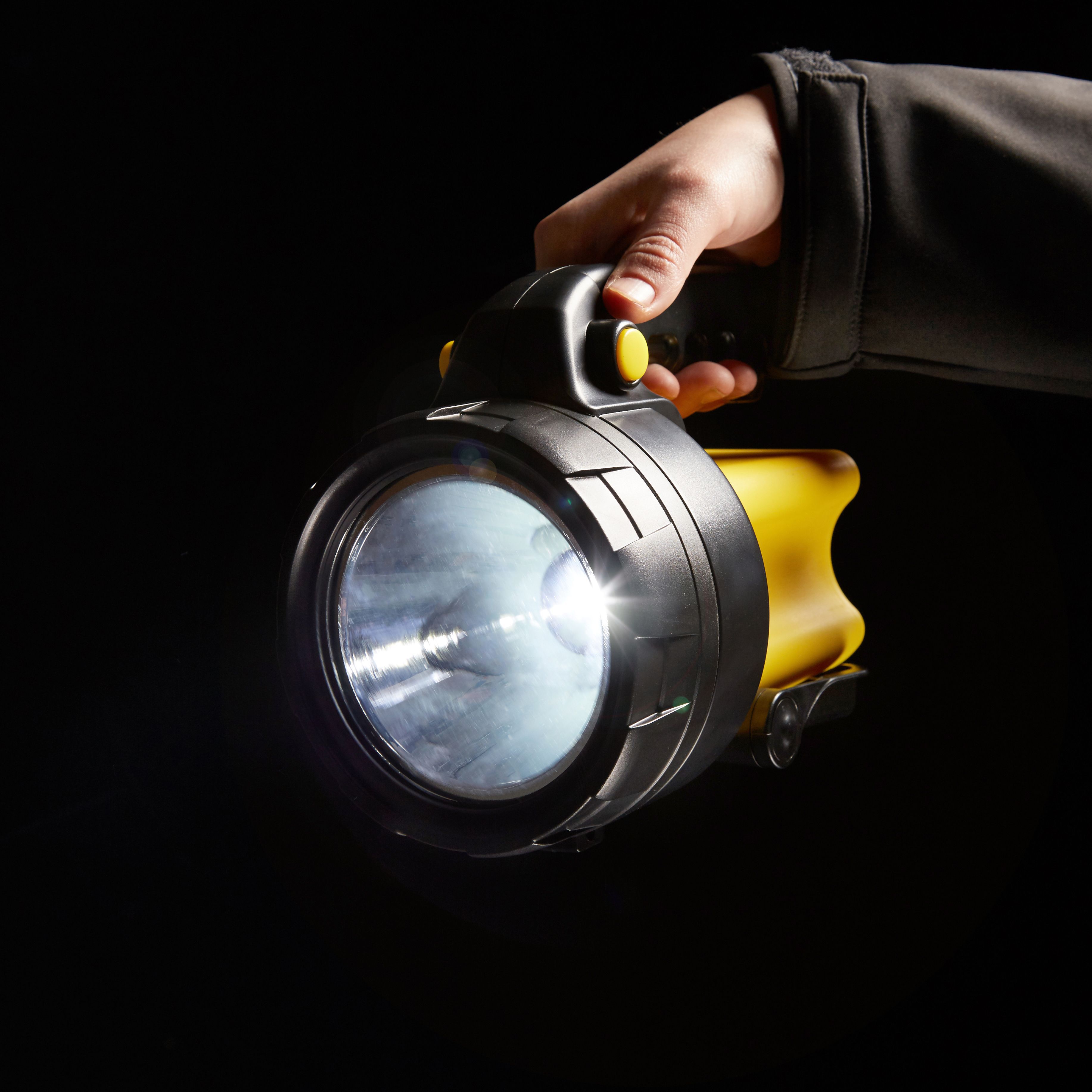 Diall Black & yellow LED Battery-powered Torch