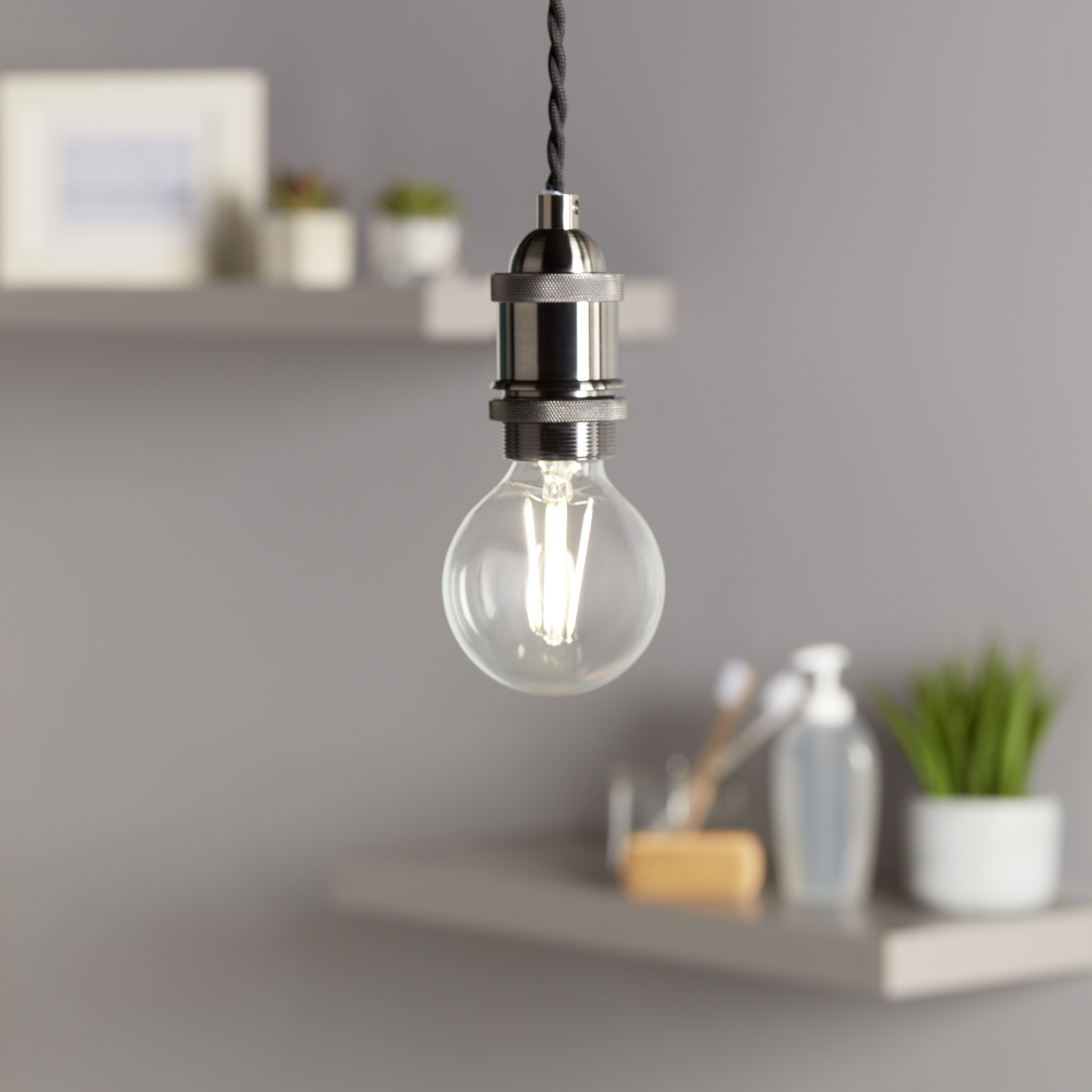 Diall E27 7W 806lm Globe Neutral white LED Filament Light bulb