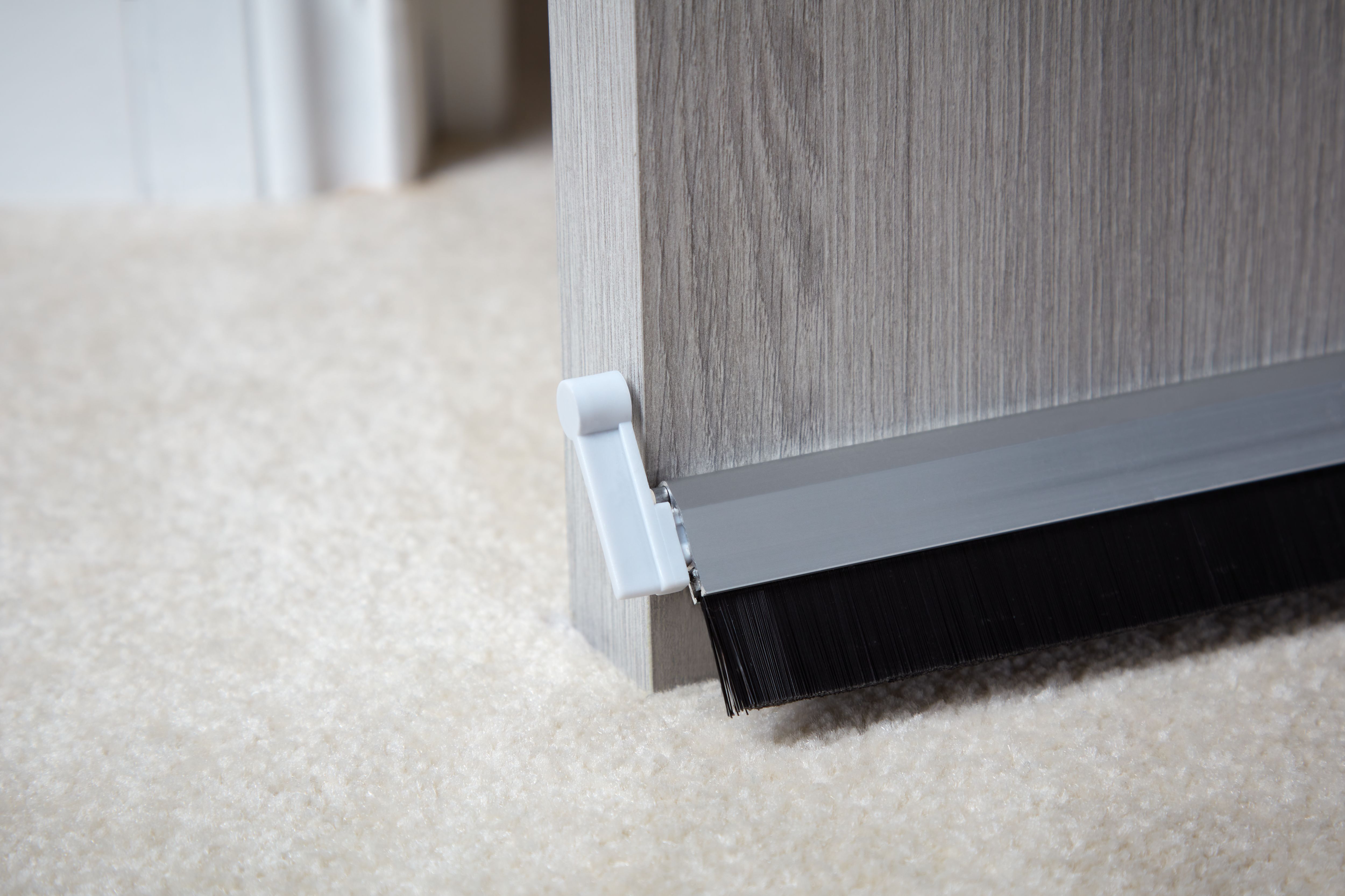 Diall Grey Aluminium Draught excluder, (L)1m