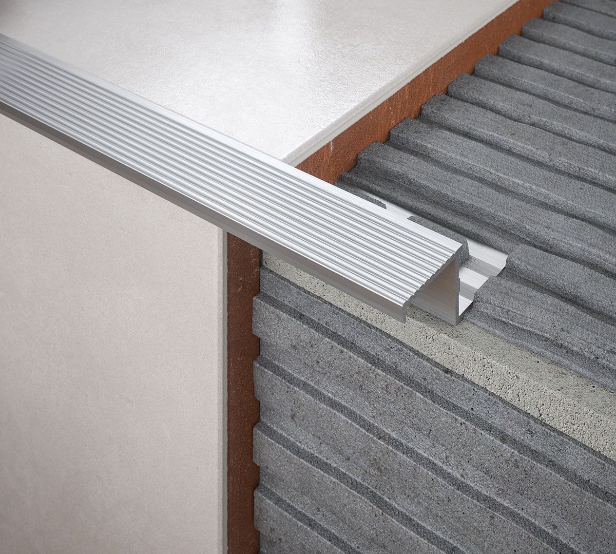 Diall Not self-adhesive Aluminium Stair nosing, (L)2500mm (W)35mm