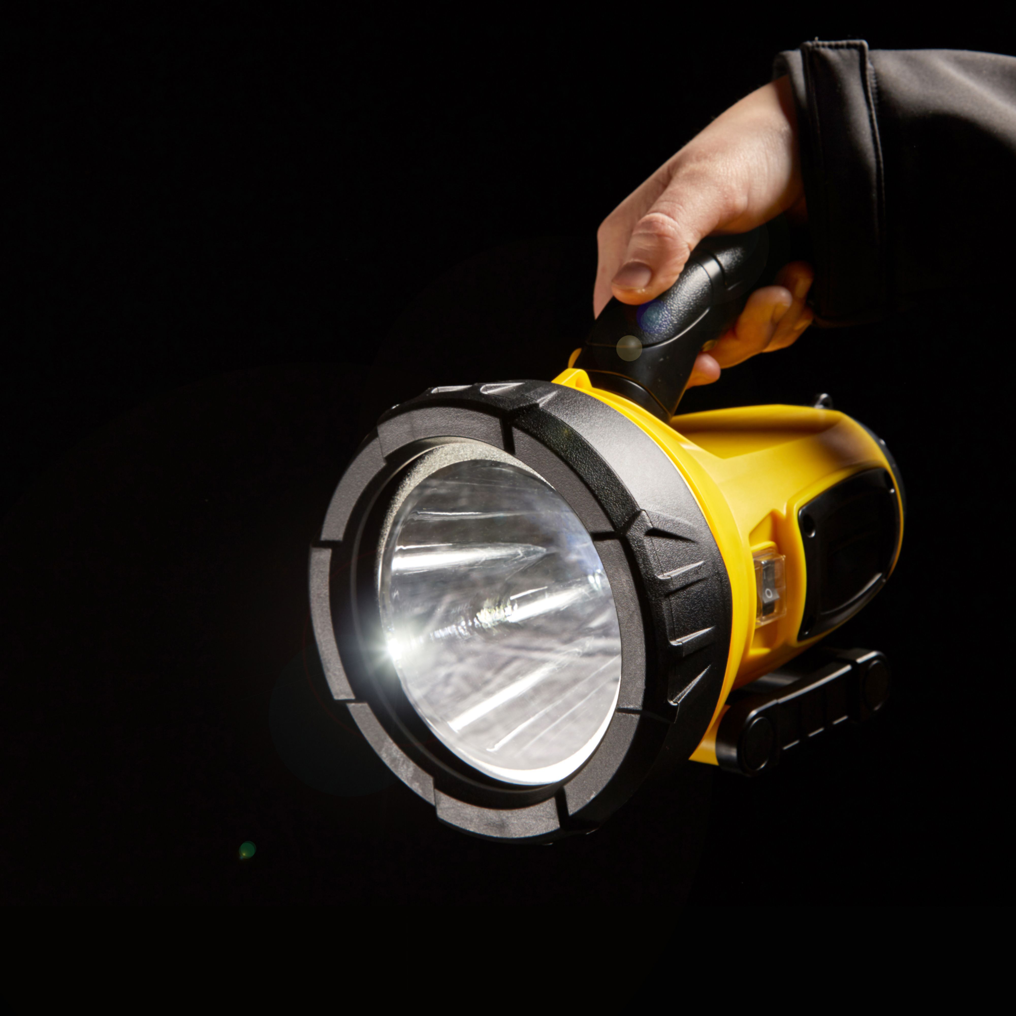 Diall Yellow Rechargeable 500lm Torch