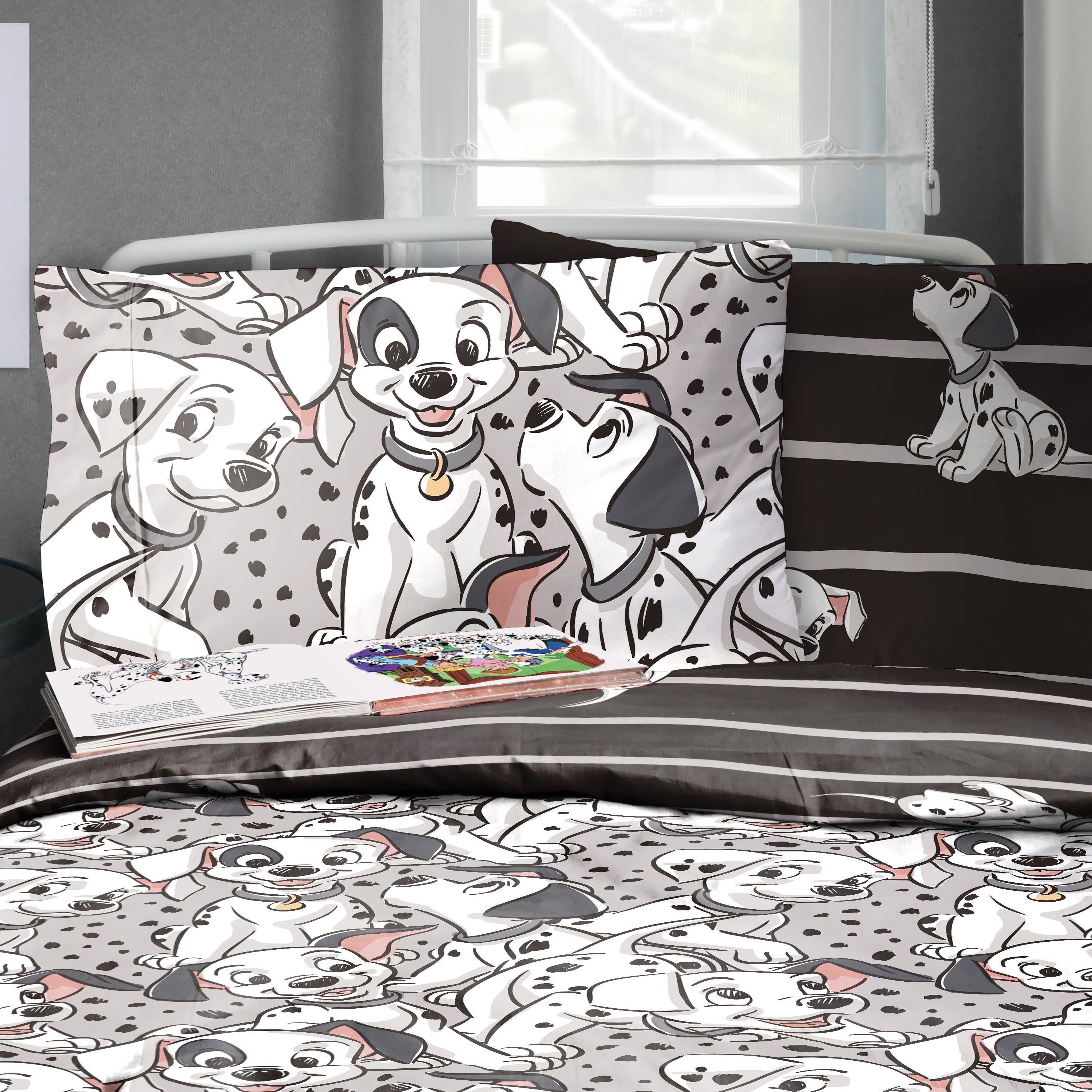 Disney 101 Dalmatians Hop, skip & jump Single Bedding set