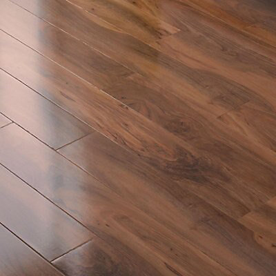 Dolce Natural High Gloss Walnut Effect, Purple Gloss Laminate Flooring B Q