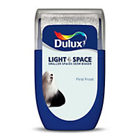 Dulux Light & space First frost Matt Emulsion paint, 30ml Tester pot