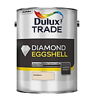 Dulux Trade diamond Magnolia Eggshell Metal & wood paint, 5L