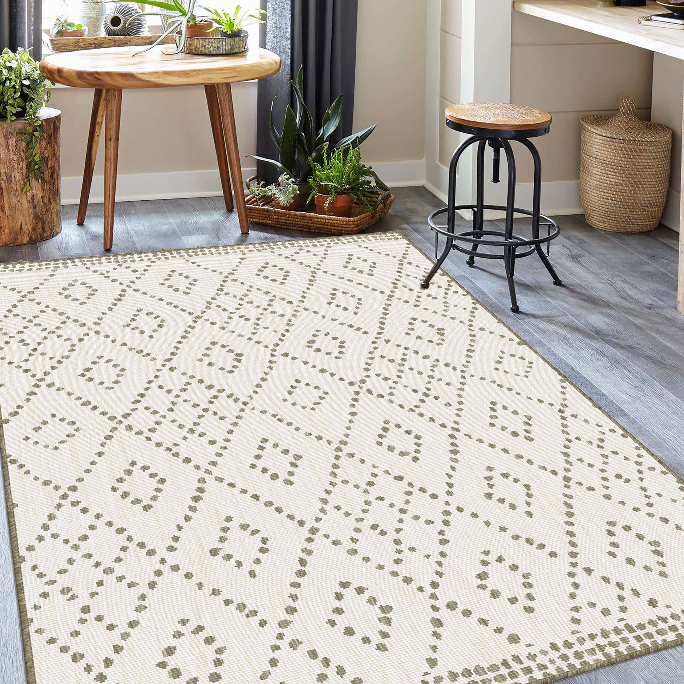 Duo Weave Brown Aztec Reversible Medium Indoor & outdoor Rug, (L)170cm x (W)120cm