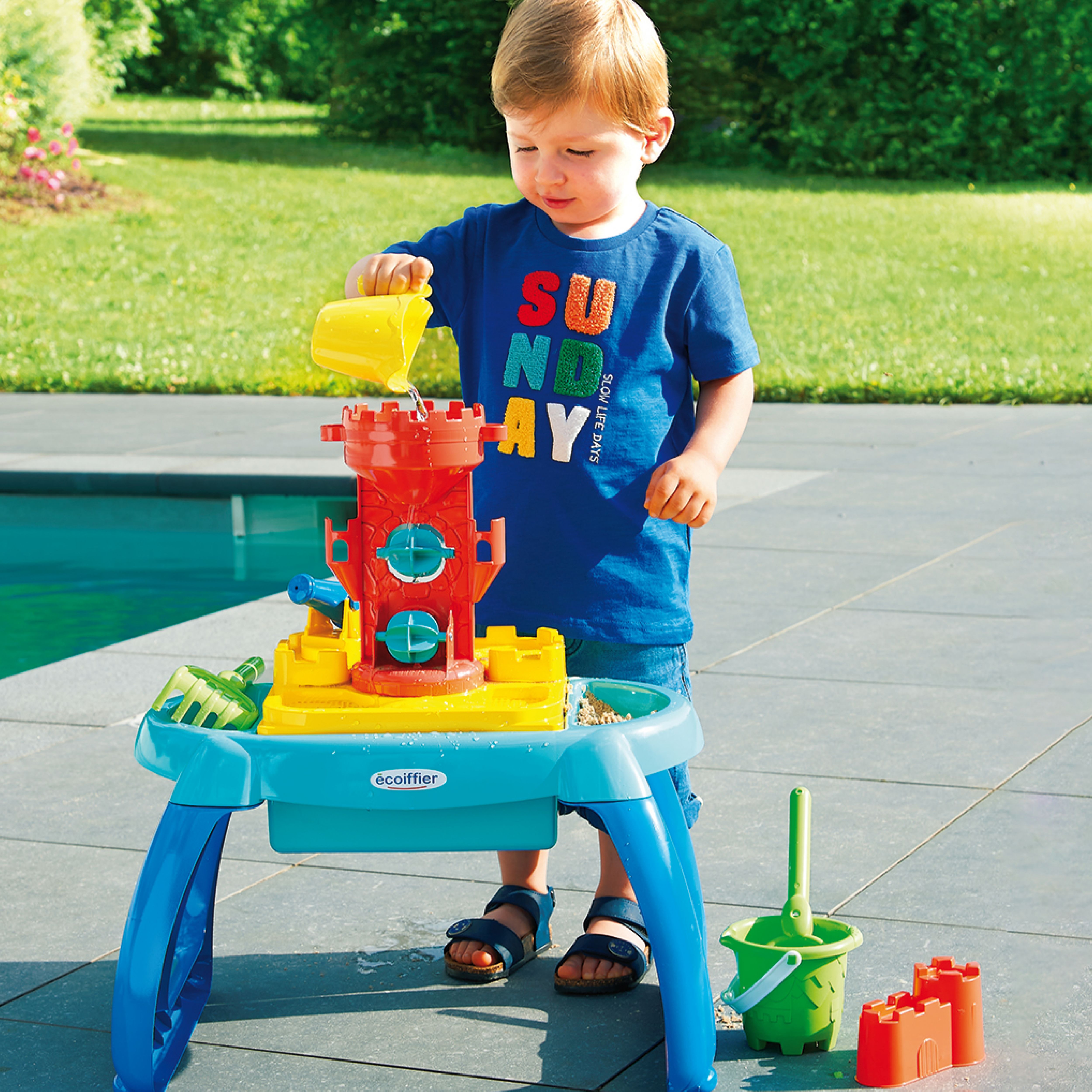 Plastic store sand table