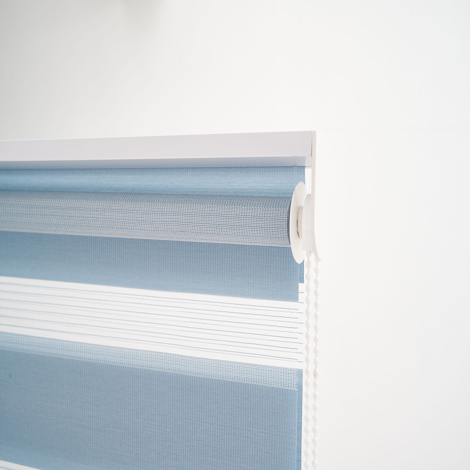 Elin Corded Light blue Striped Day & night Roller Blind (W)90cm (L)180cm - 4