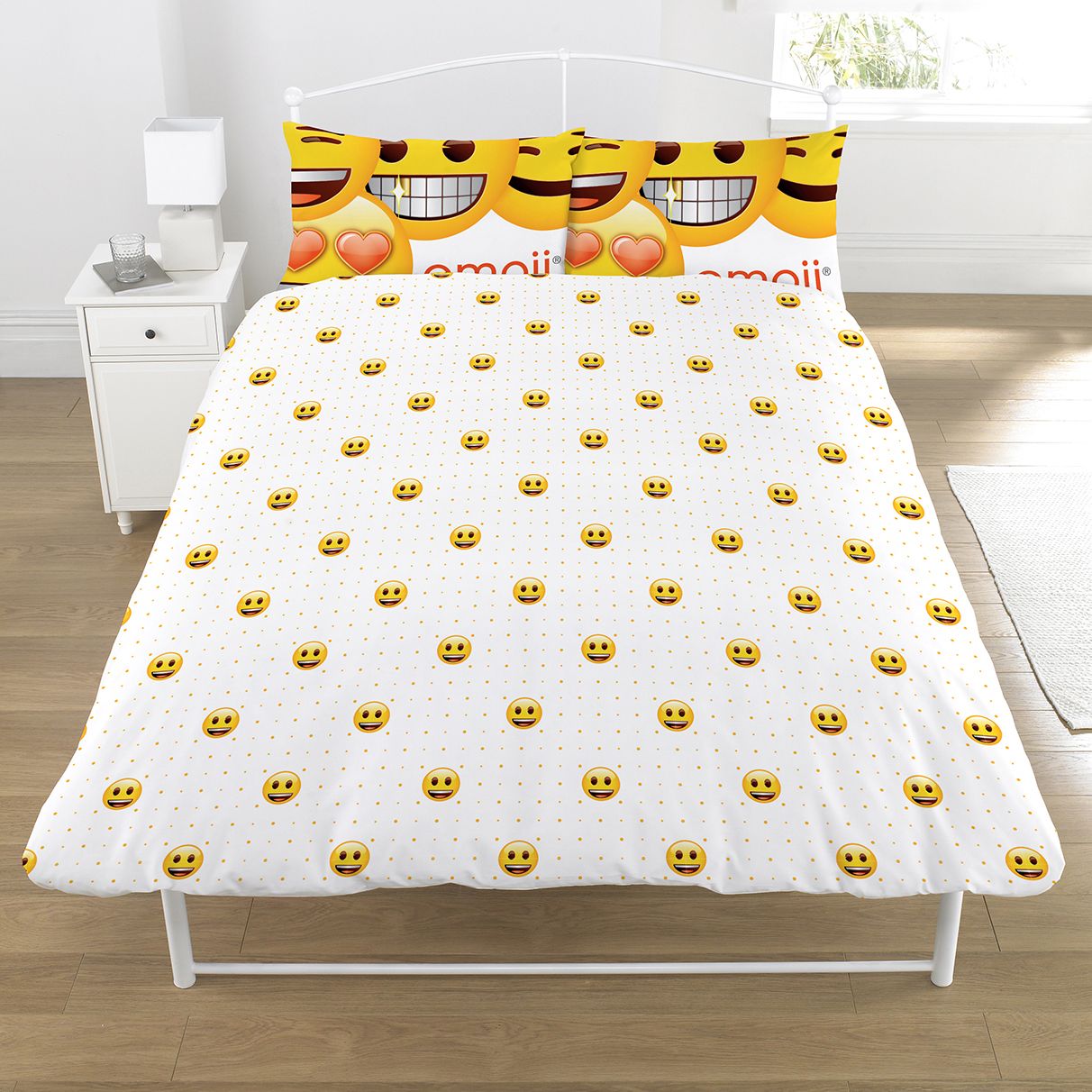 Emoji Smiley Yellow Double Bedding set