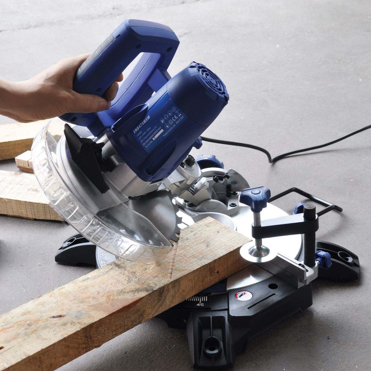 Energer Compound mitre saw ENB475MSW