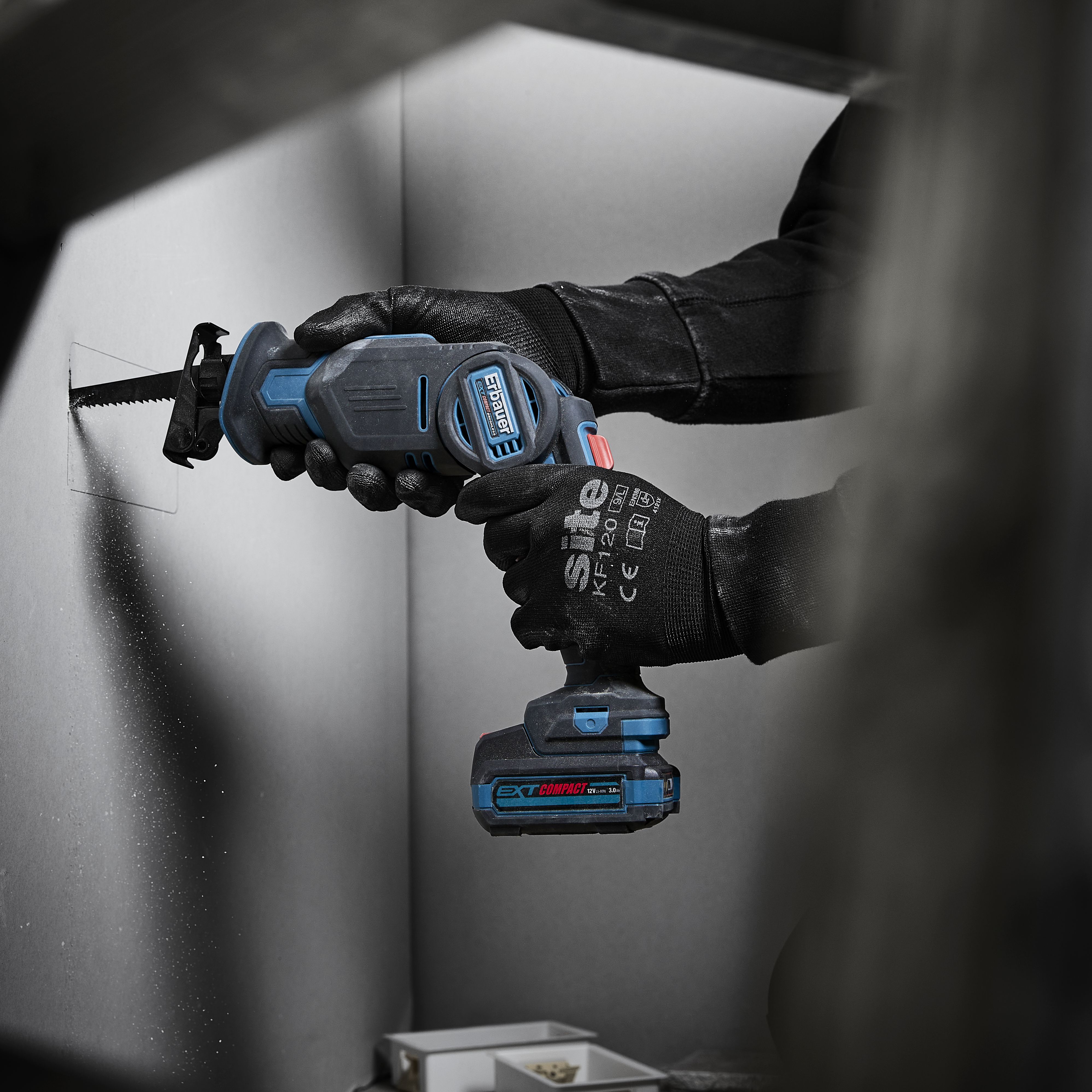 Erbauer 12V EXT compact Cordless Reciprocating saw (Bare Tool) - ERS12-Li