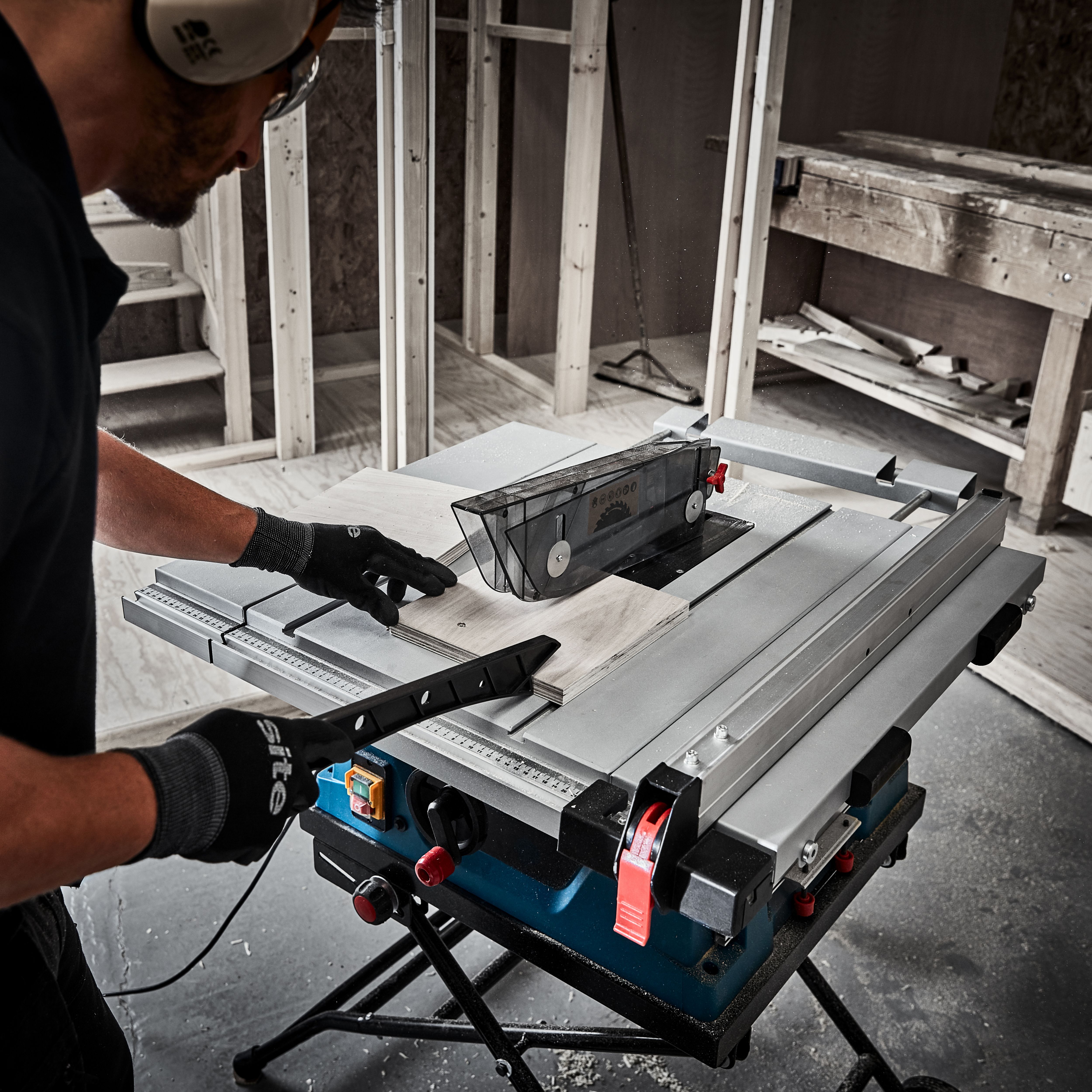 Erbauer 1500W 220-240V 254mm Corded Table saw ETS1500