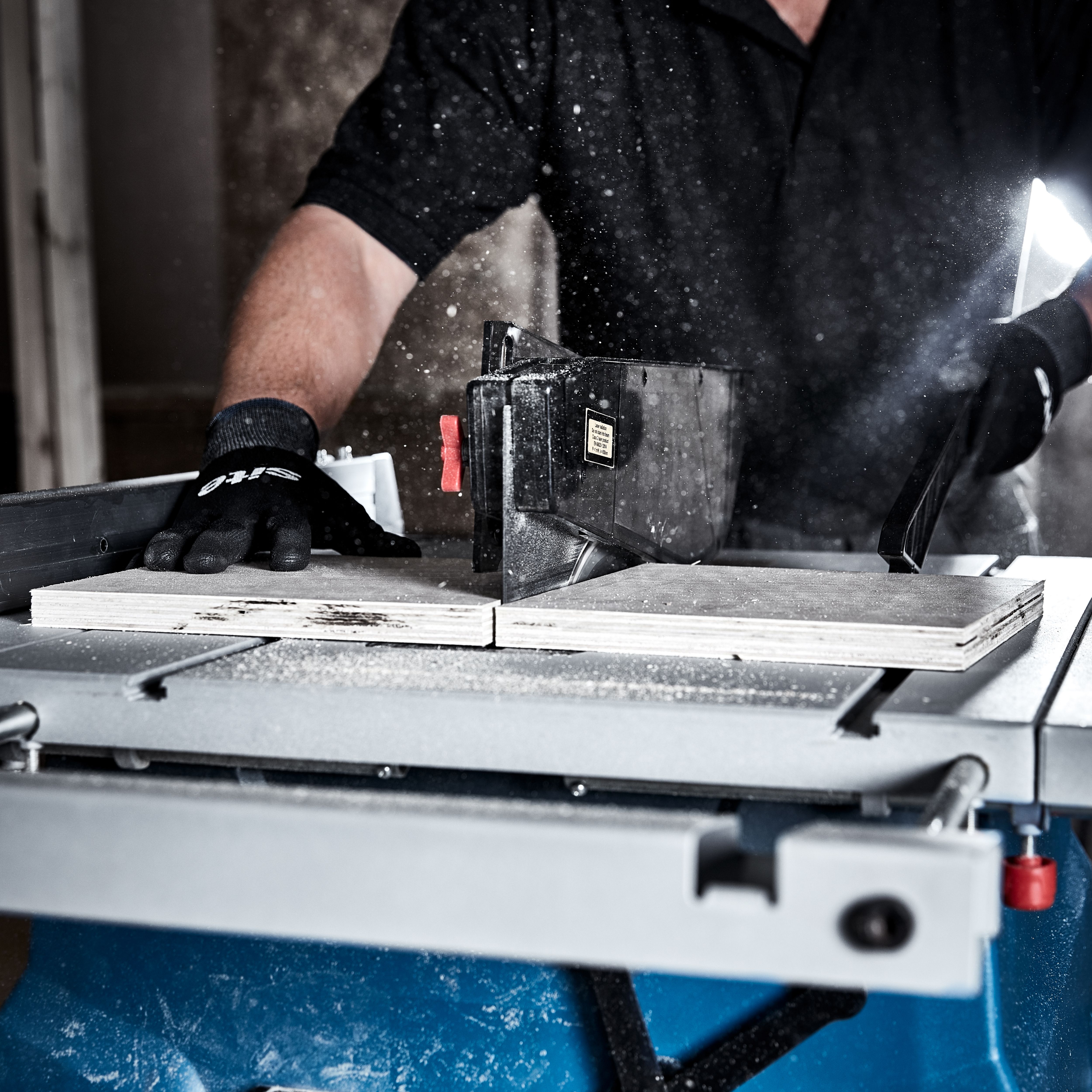 Erbauer 1500W 220-240V 254mm Corded Table saw ETS1500