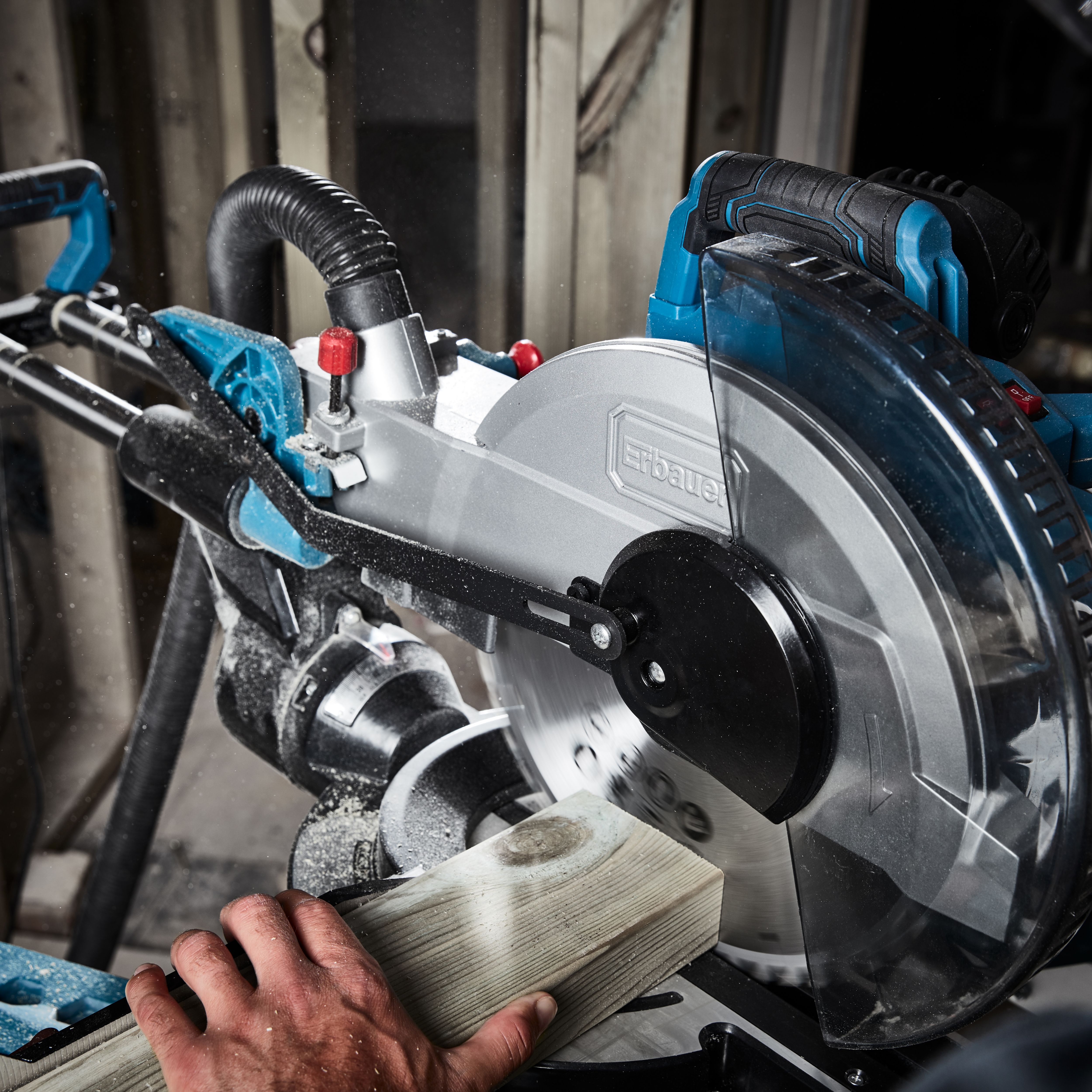 Erbauer mitre saw deals 254mm