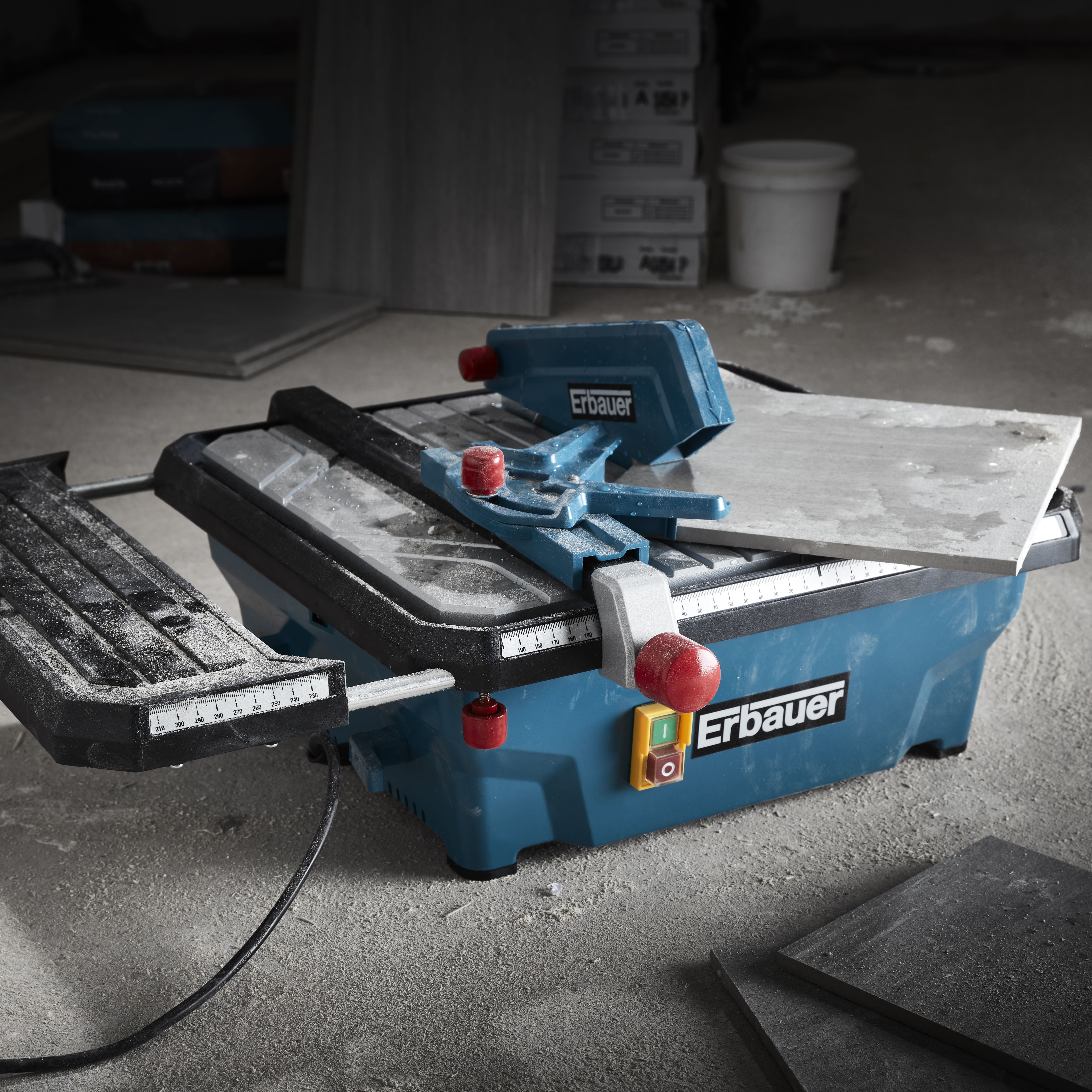 Erbauer wet outlet tile cutter