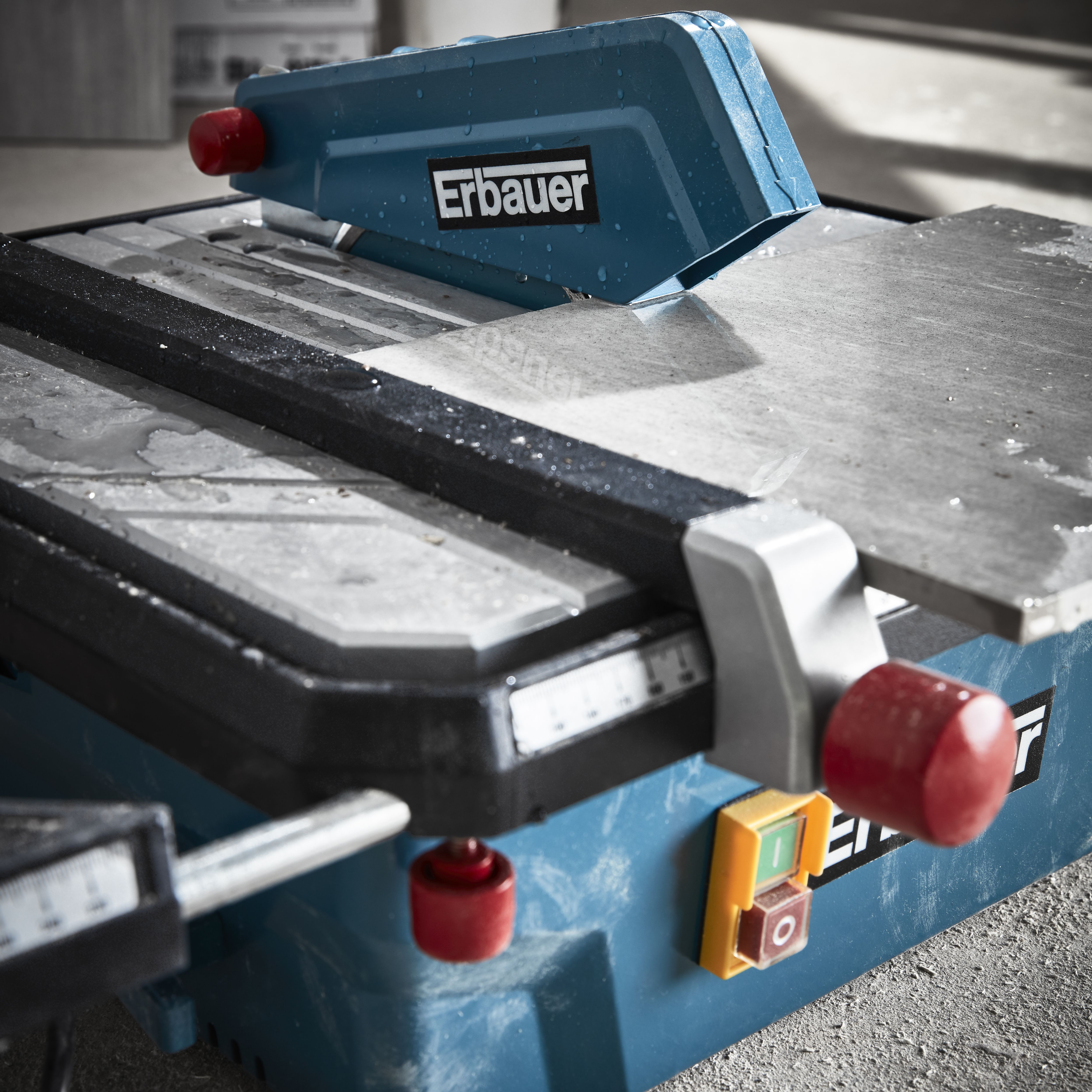 Erbauer electric outlet tile cutter