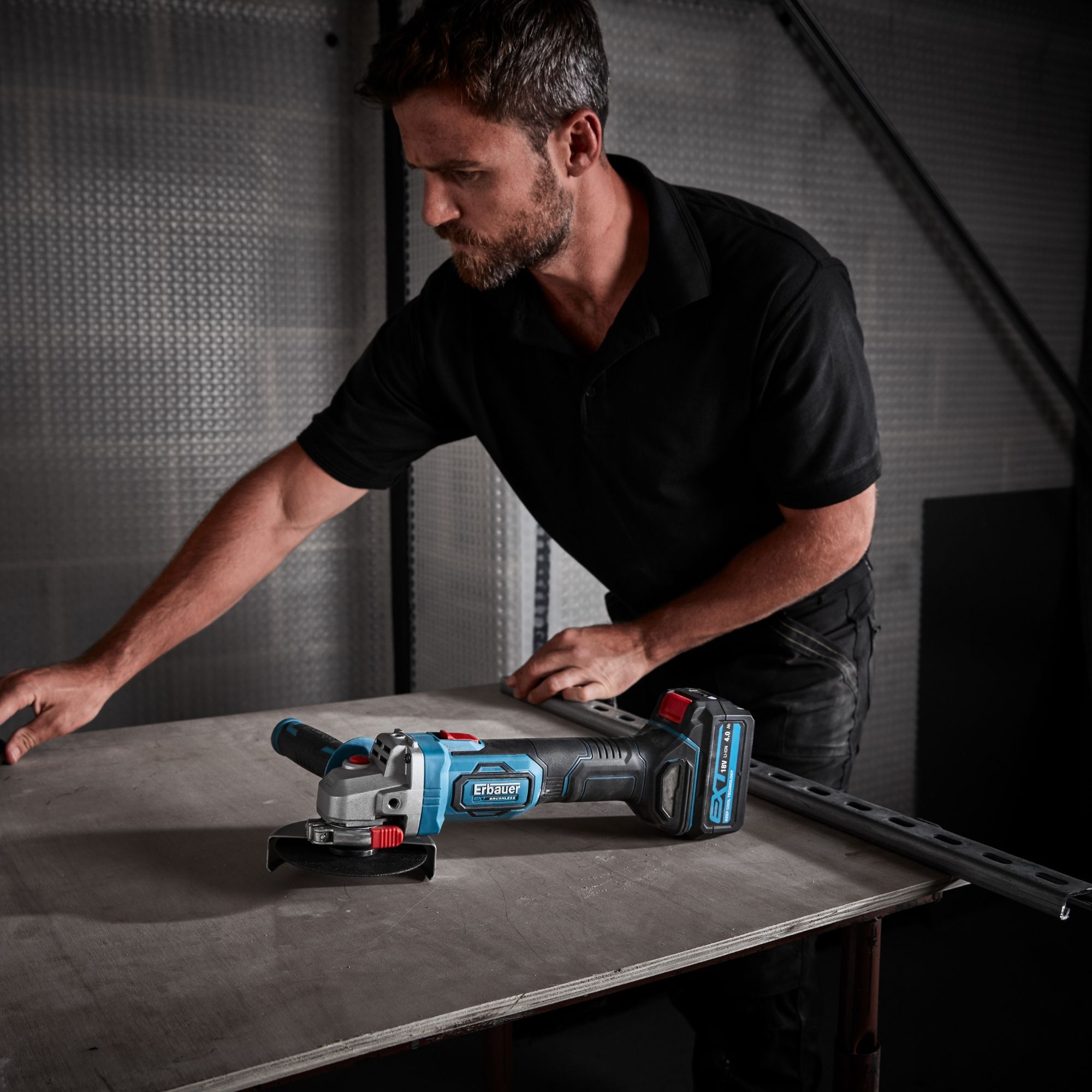 Erbauer Angle grinder