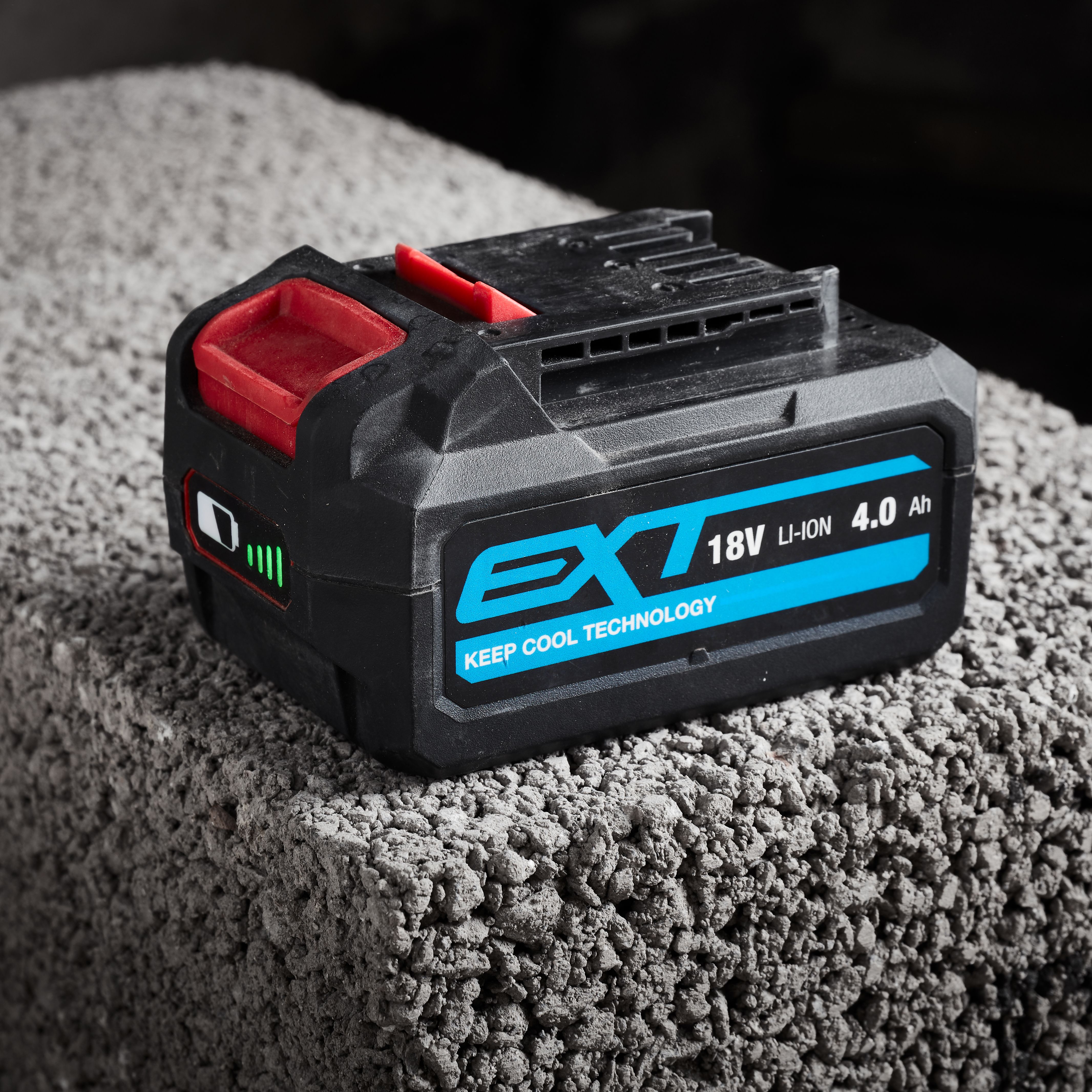 Erbauer 18v battery online and charger