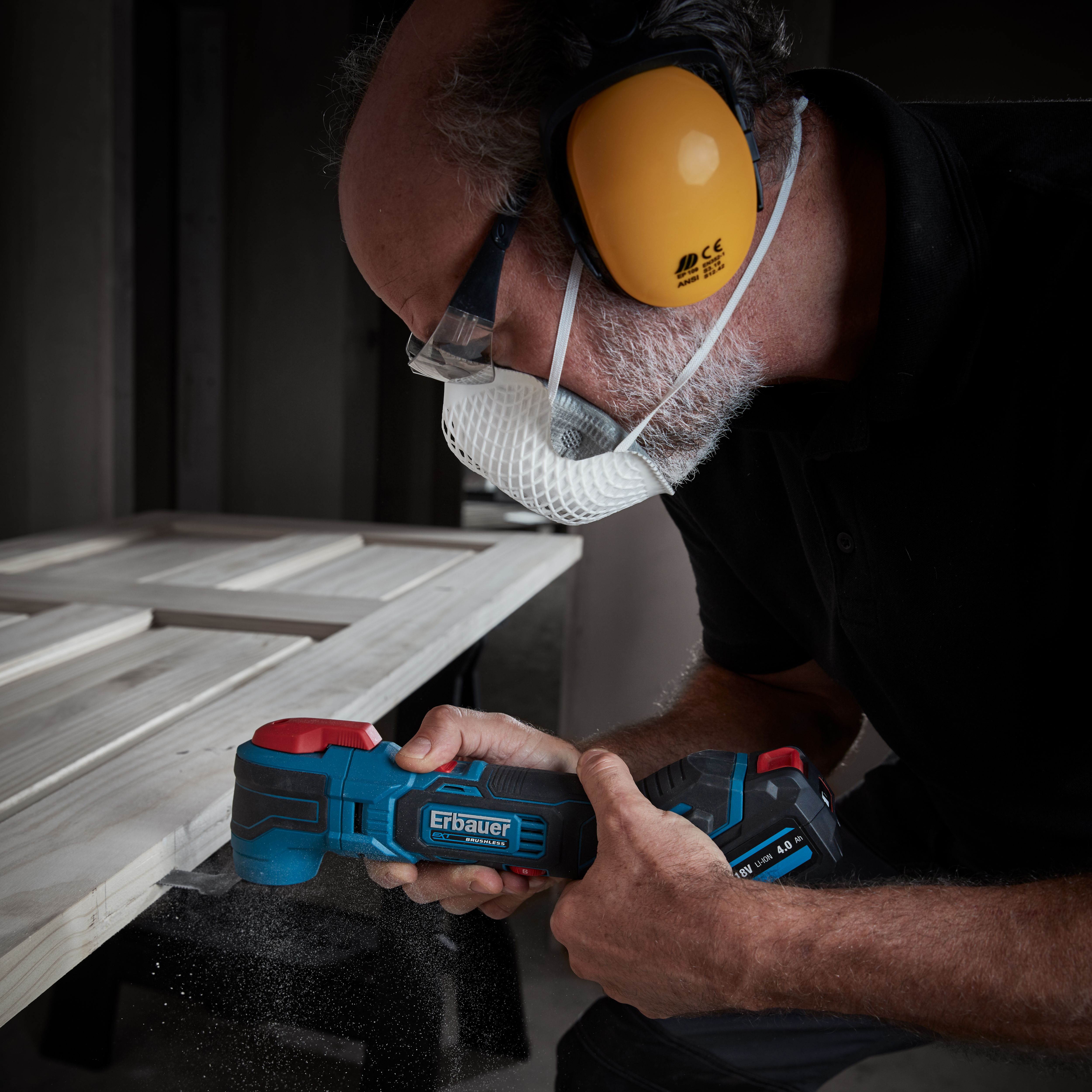 Erbauer cheap cordless planer