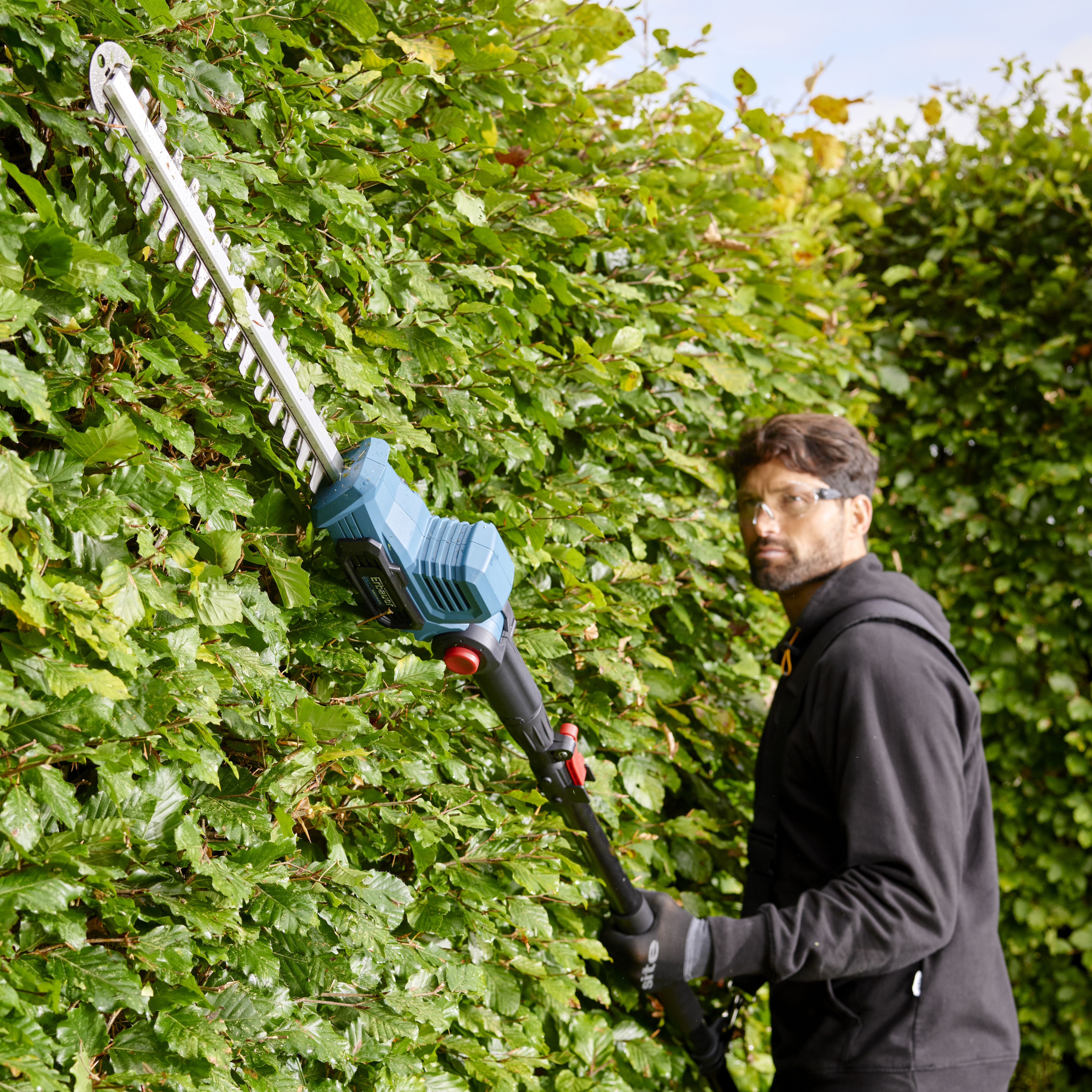 Erbauer EXT EPHT18-Li 18V Cordless 450mm Hedge trimmer