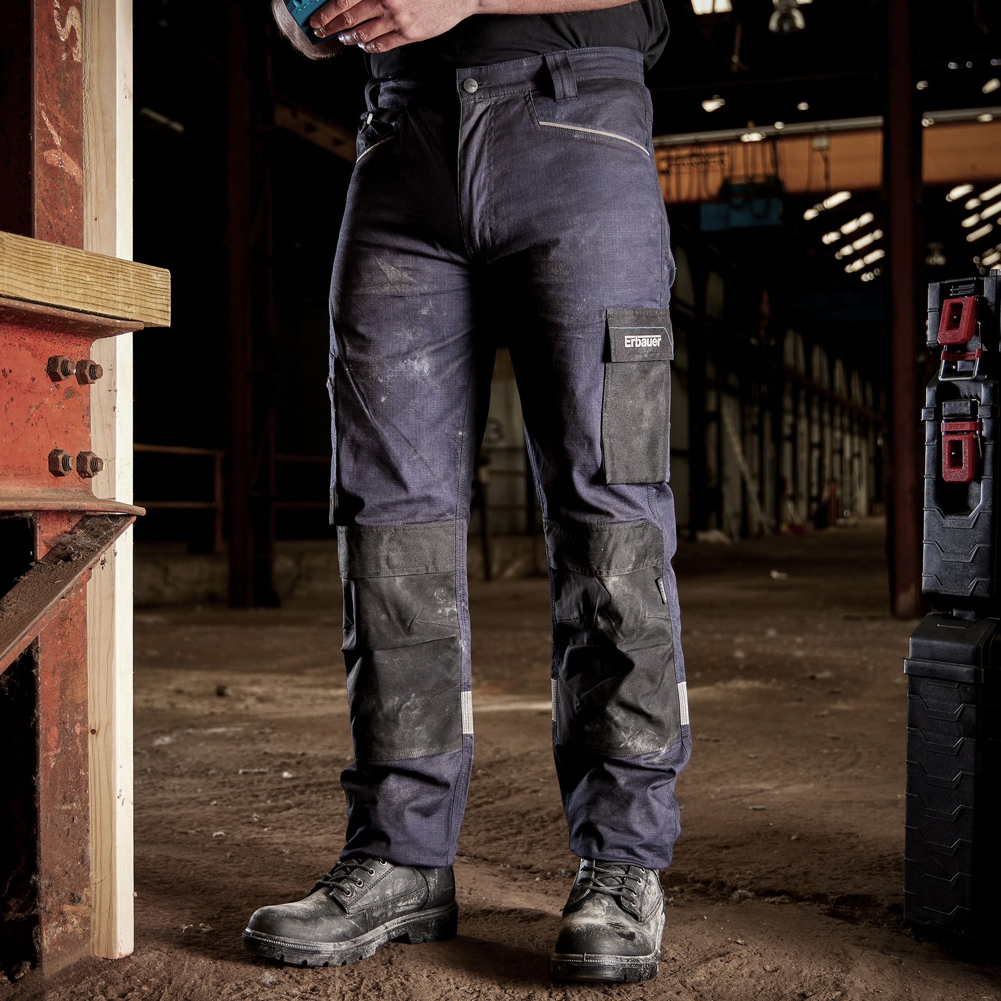 Erbauer Navy Men's Multi-pocket trousers, W32" L32"