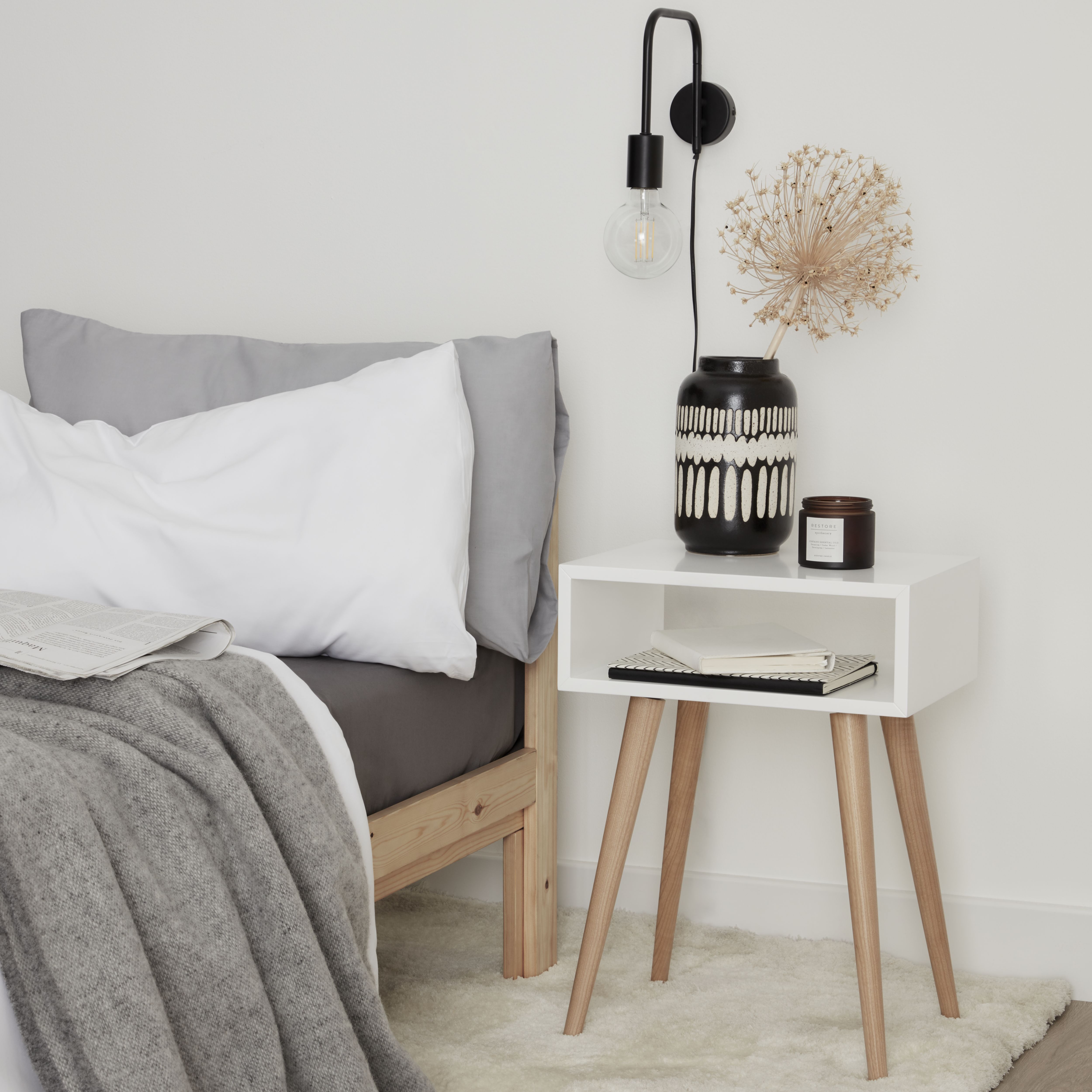 30cm white store bedside table