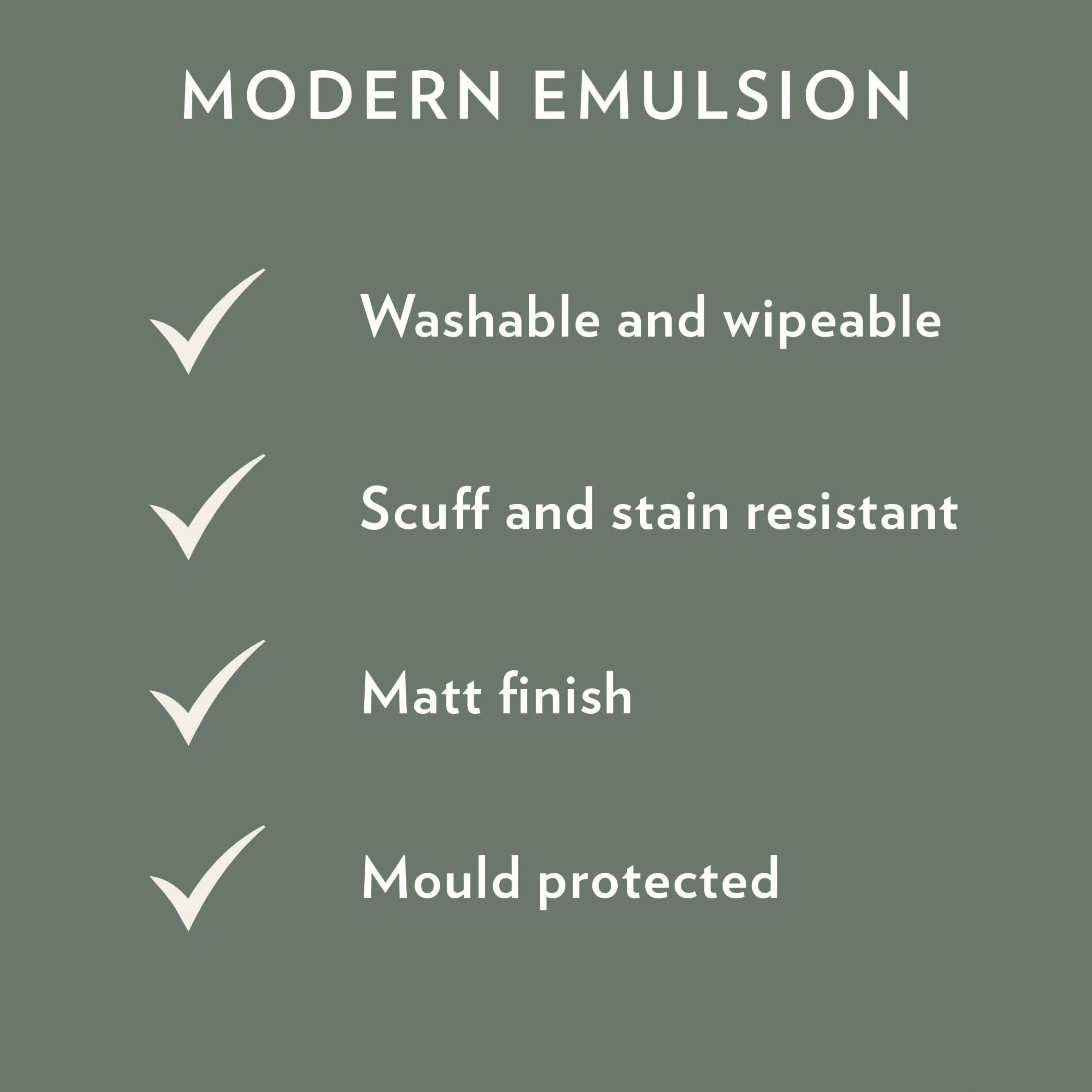 Farrow & Ball Modern Cornforth white No.228 Matt Wall & ceiling Emulsion paint, 2.5L
