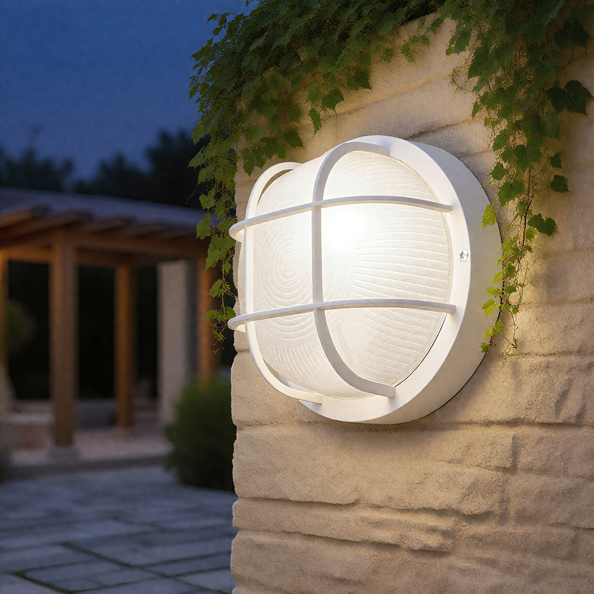 Fixed White Mains-powered Outdoor Bulkhead wall light
