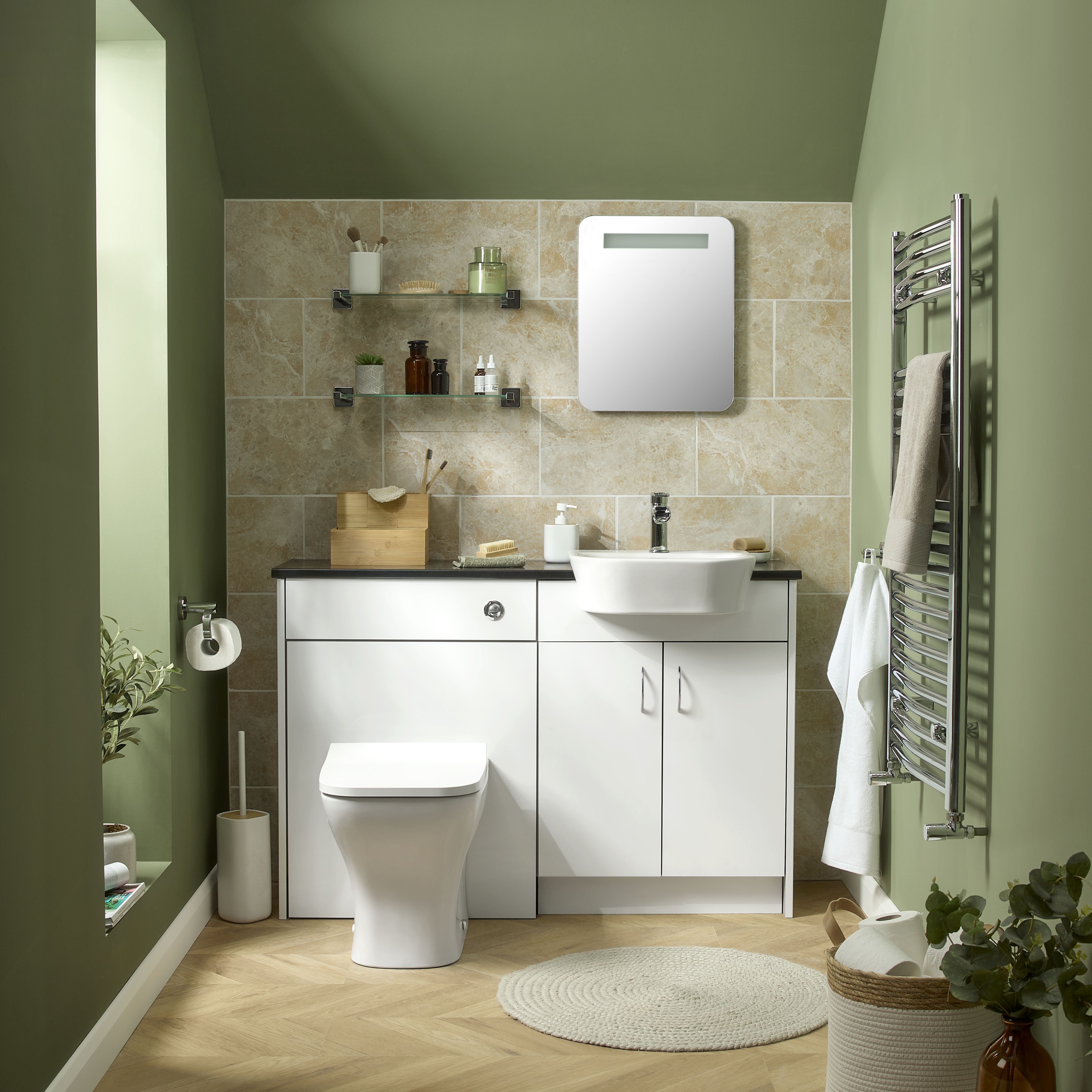 Flomasta Curved Chrome effect 1388BTU Vertical Towel radiator (W)600mm x (H)1100mm