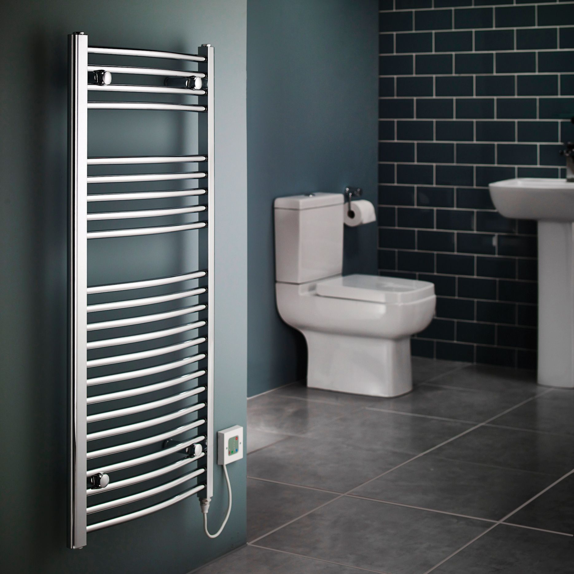 Flomasta Galene Chrome effect Electric Curved Towel warmer (W)500mm x (H)1100mm