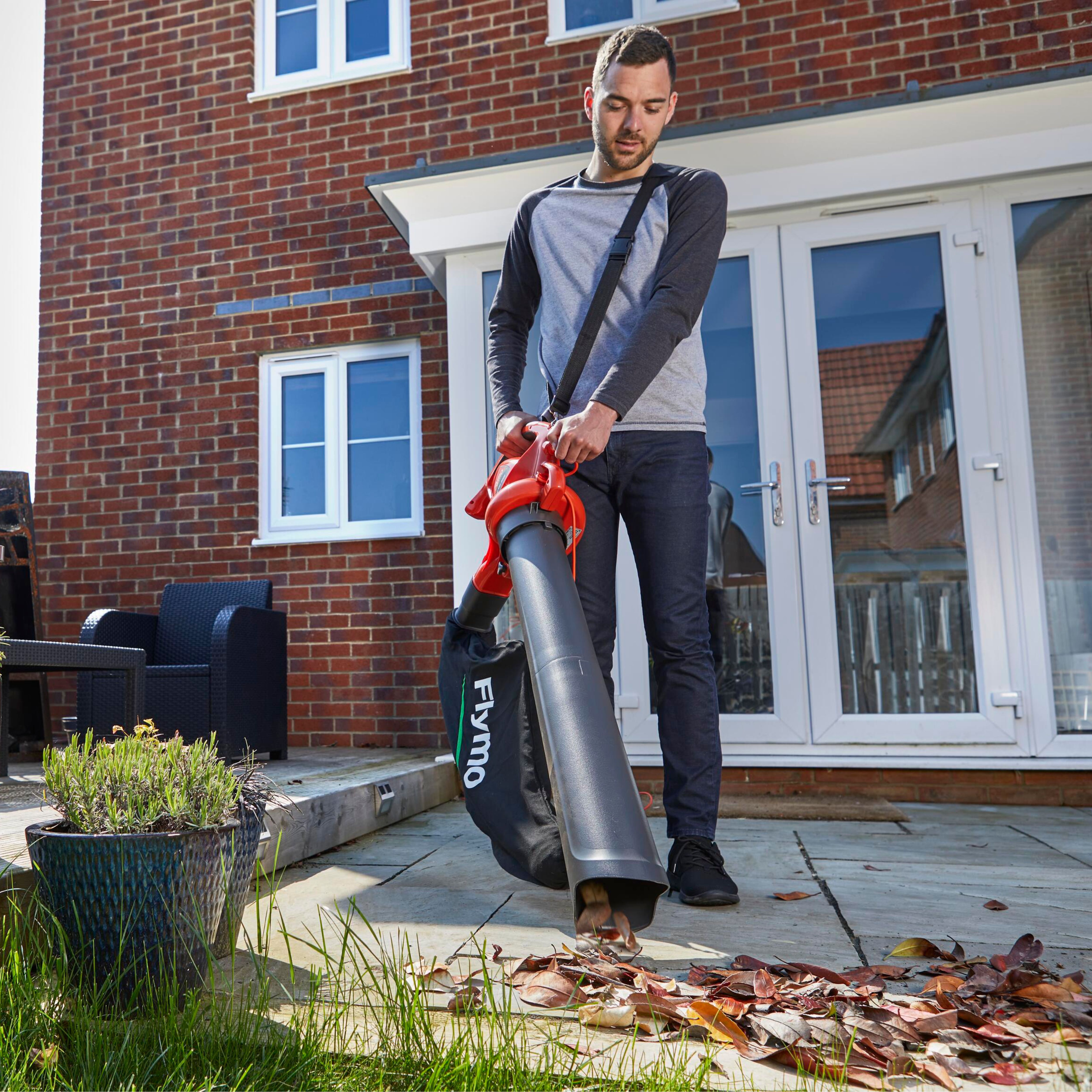 Flymo PowerVac 2700 Corded 2700W 100 230V Blower vacuum