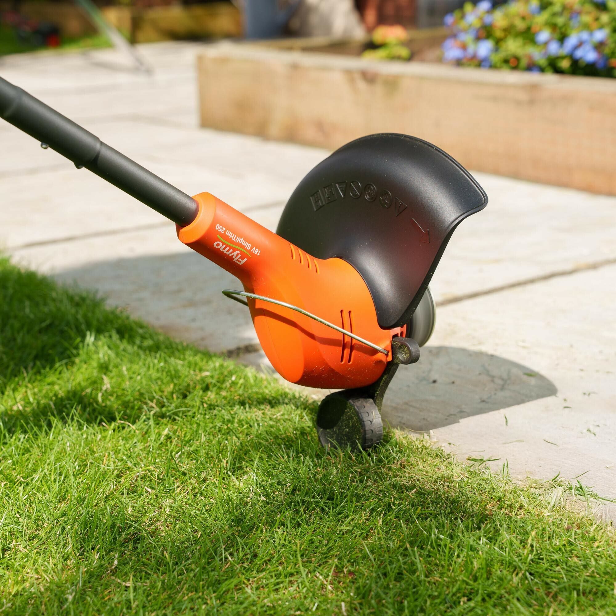 Flymo SimpliTrim 18V 250mm Cordless Grass trimmer (1 x 2Ah) - 970764101