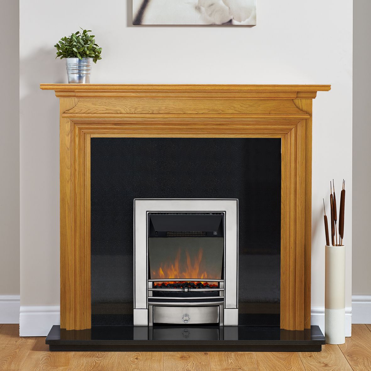 Focal Point Charlottesville Oak Wood Fire surround | £278 at B&Q