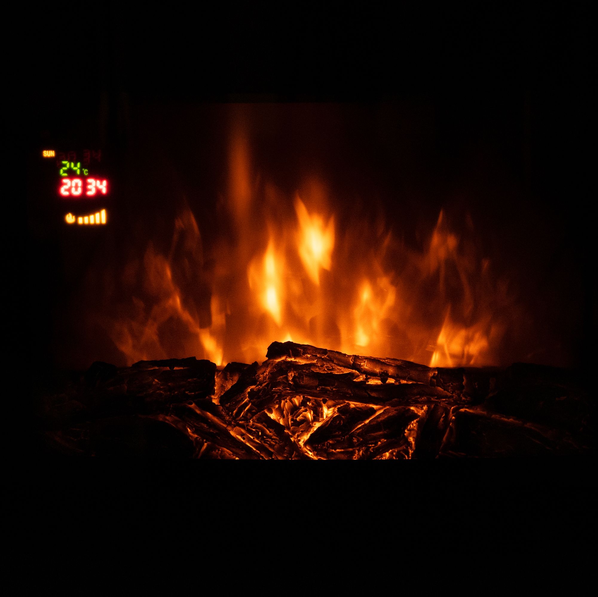 Focal Point Lexington 1.8kW Wall-mounted Electric Fire